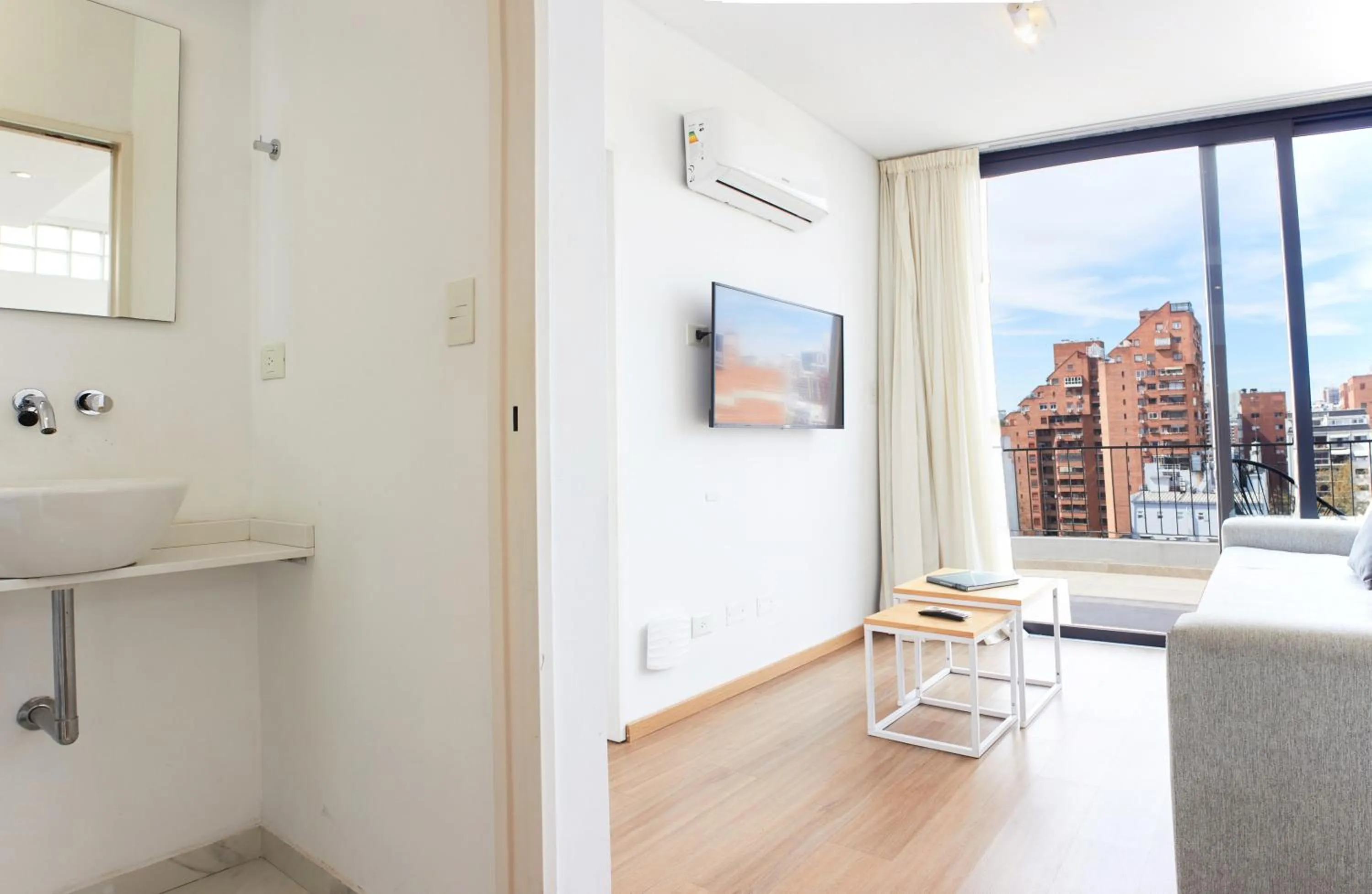 Living room in Monroe Suites