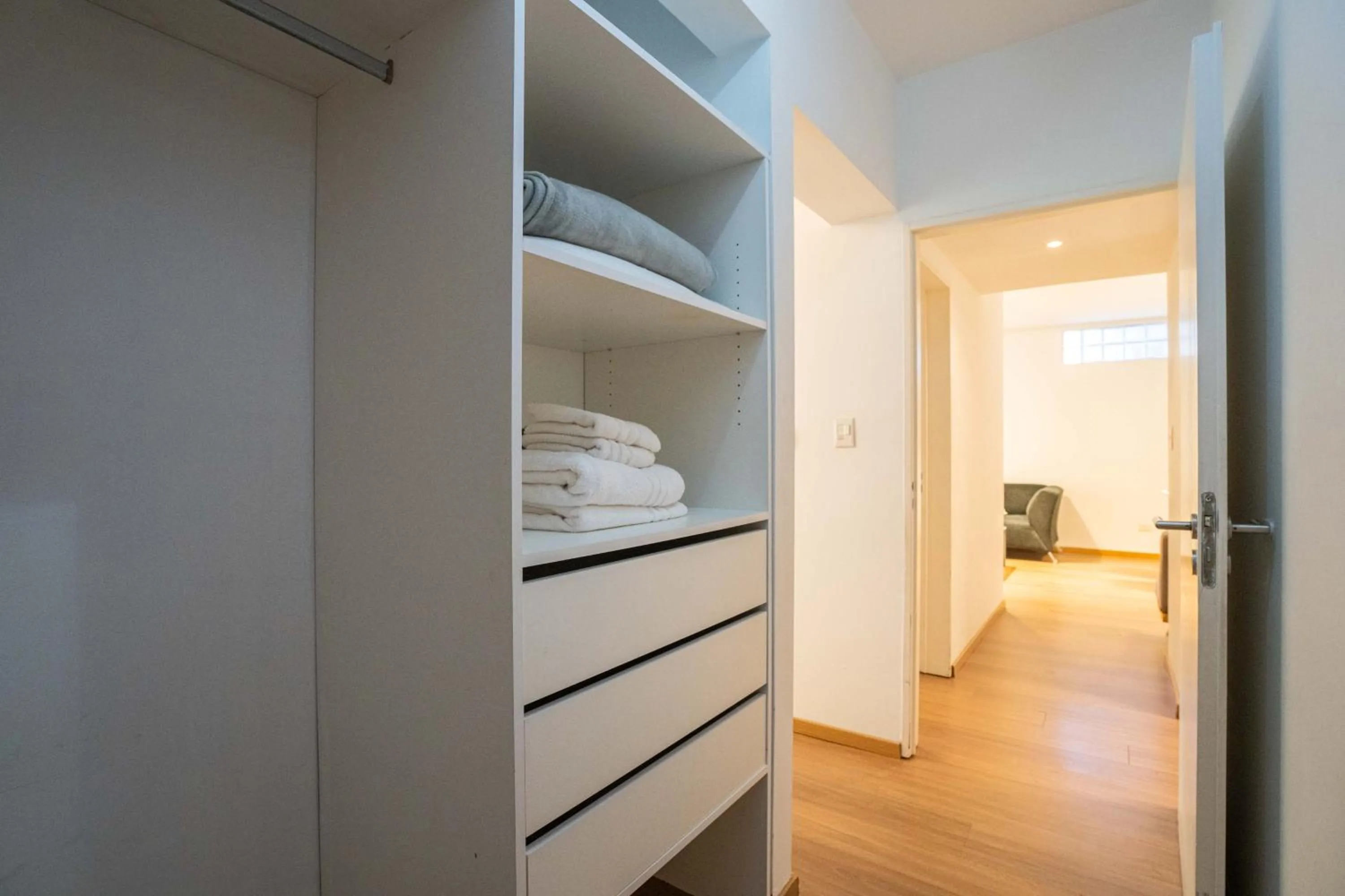 Bed in Monroe Suites