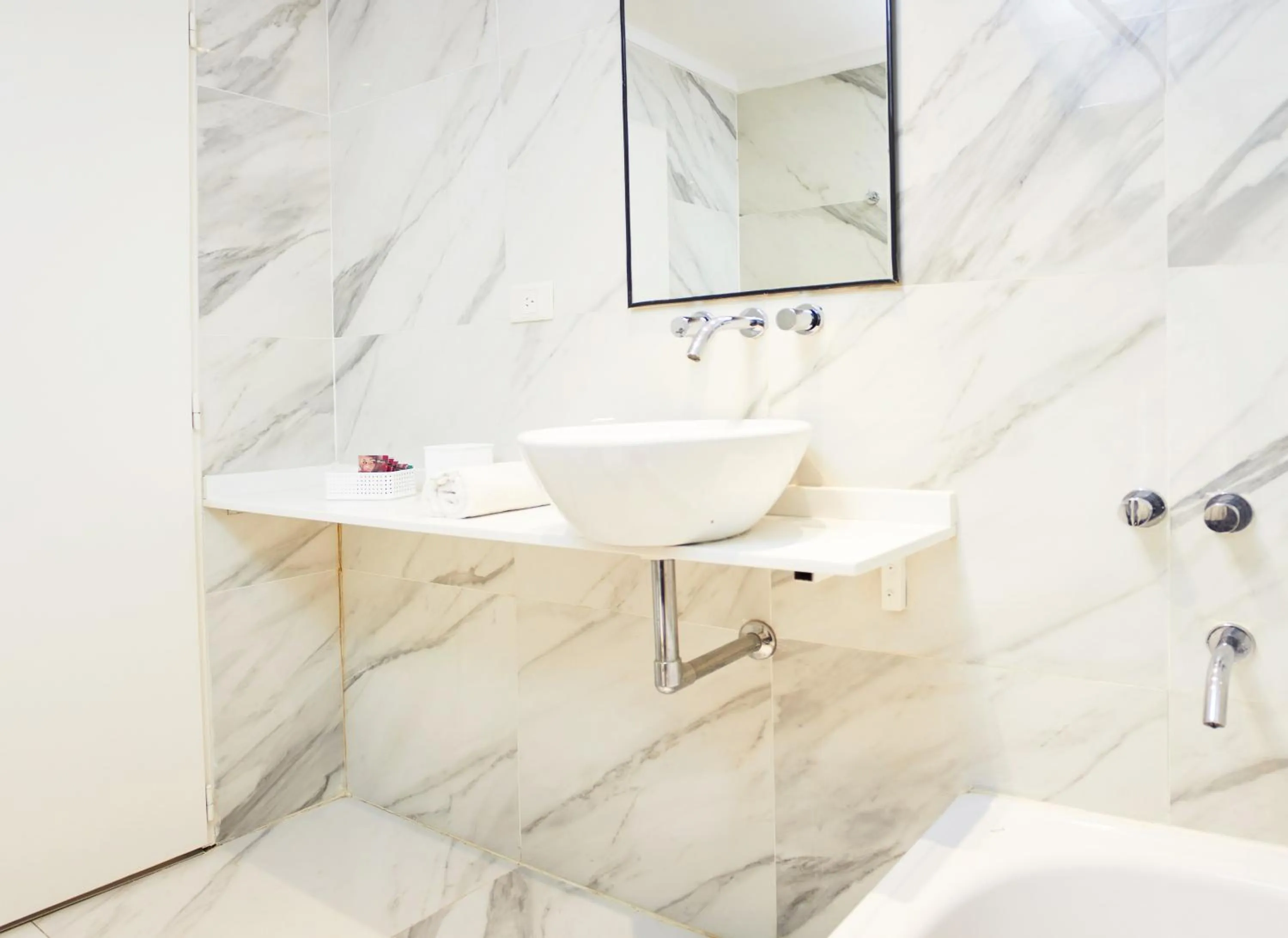 Bathroom in Monroe Suites