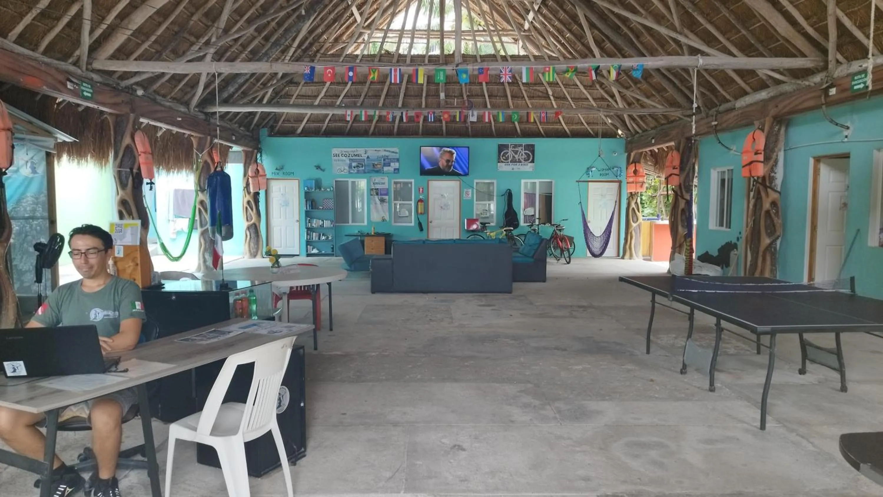 Living room in Blue Magic Hostel