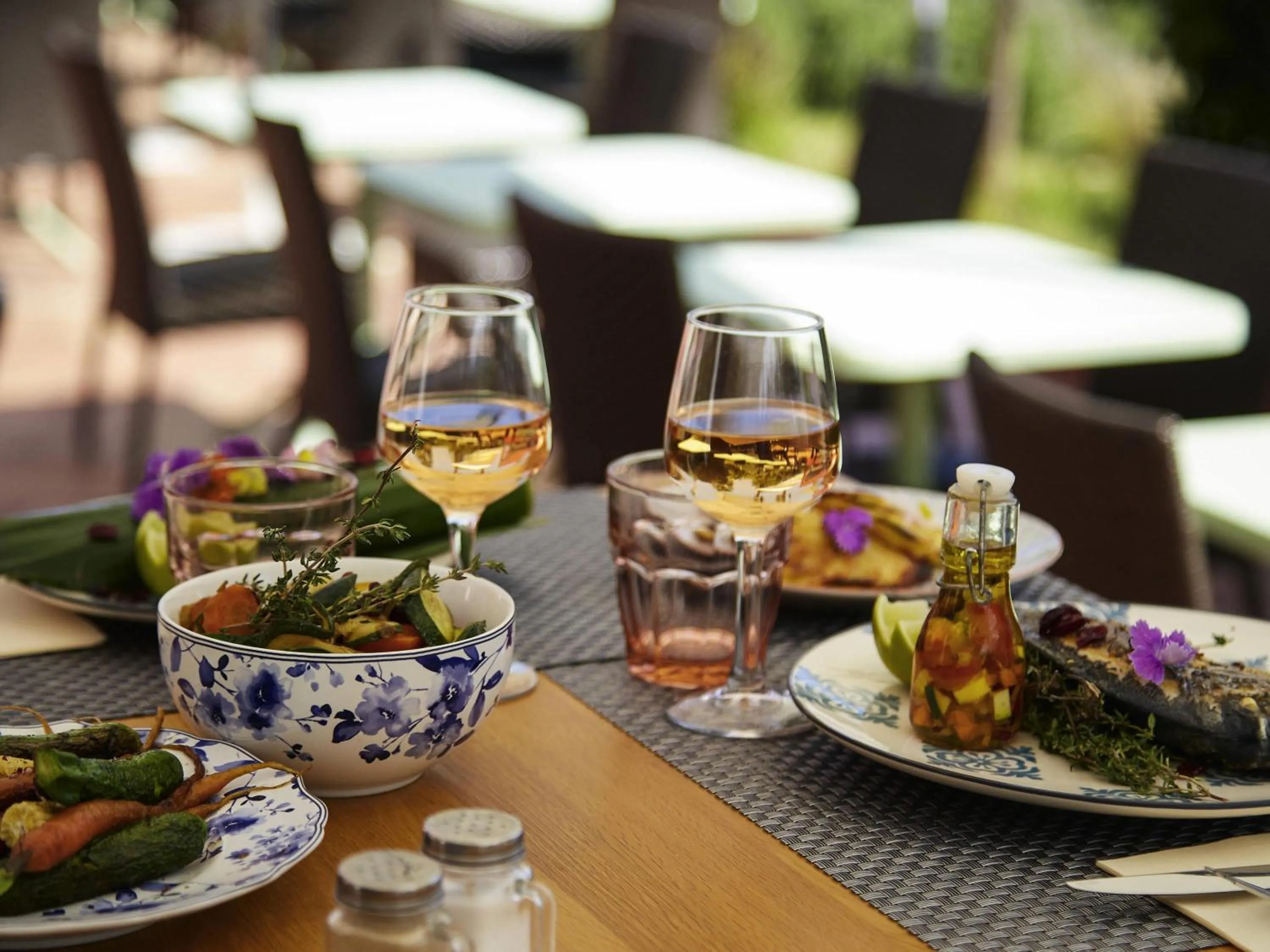 Restaurant/places to eat in ibis Thalassa Hyeres Plage