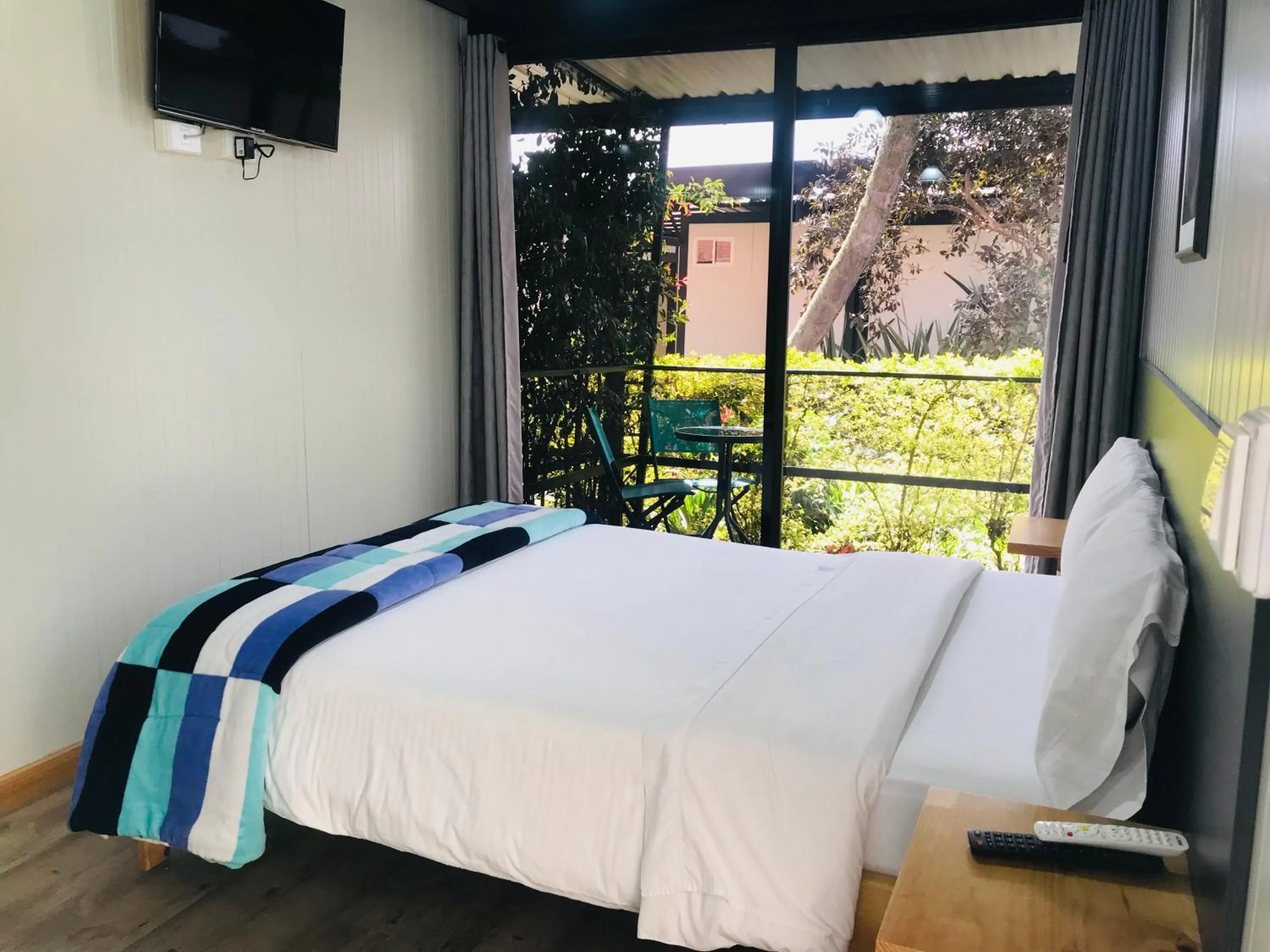 TV and multimedia, Bed in Hotel & Golf Isak Aeropuerto