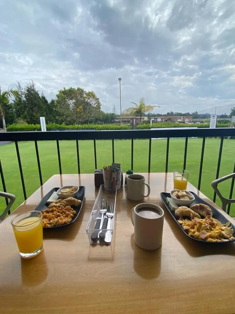 Continental breakfast in Hotel & Golf Isak Aeropuerto