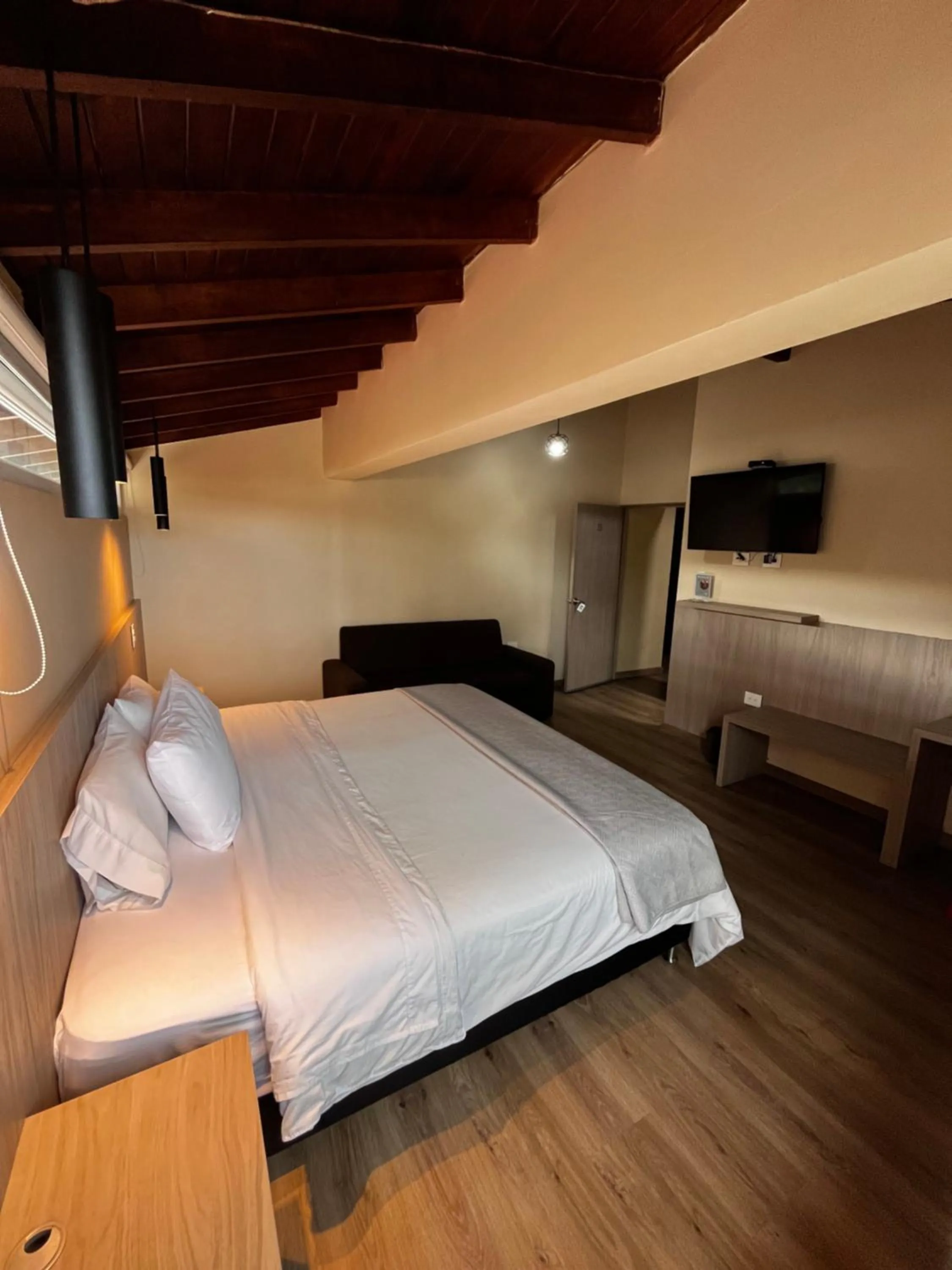 TV and multimedia, Bed in Hotel & Golf Isak Aeropuerto