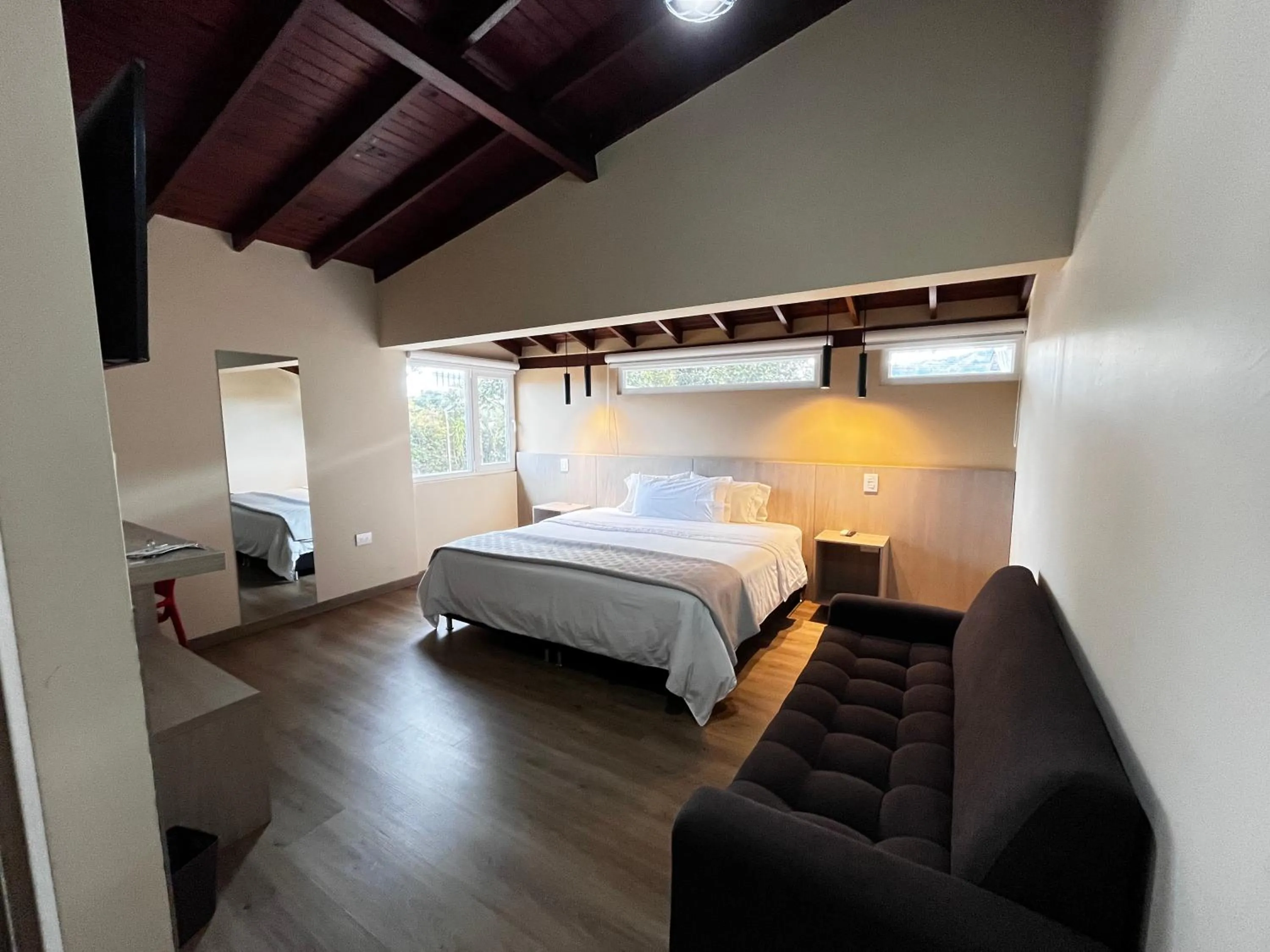 Photo of the whole room, Bed in Hotel & Golf Isak Aeropuerto