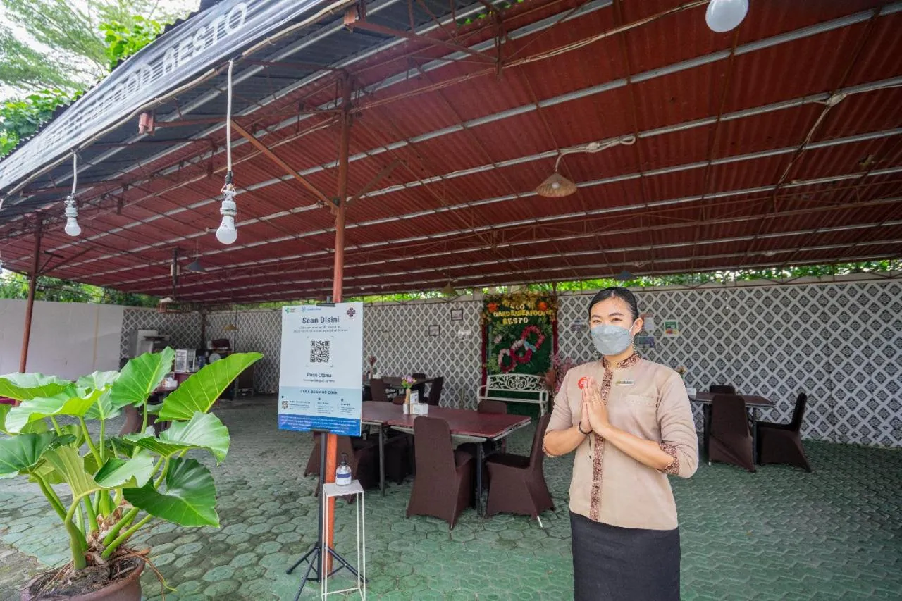 Restaurant/places to eat in Bangka City Hotel