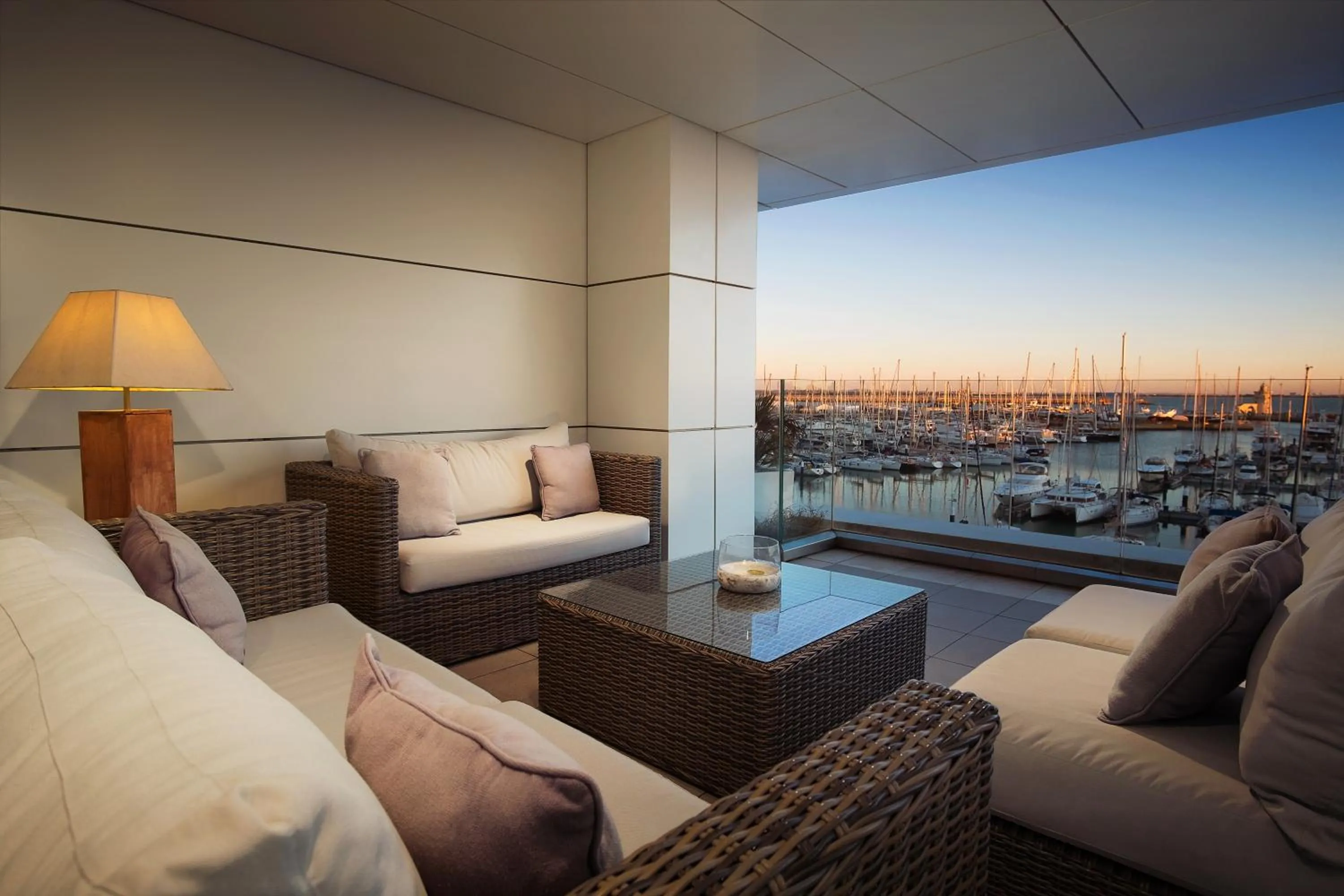 Spring in Suites Puerto Sherry