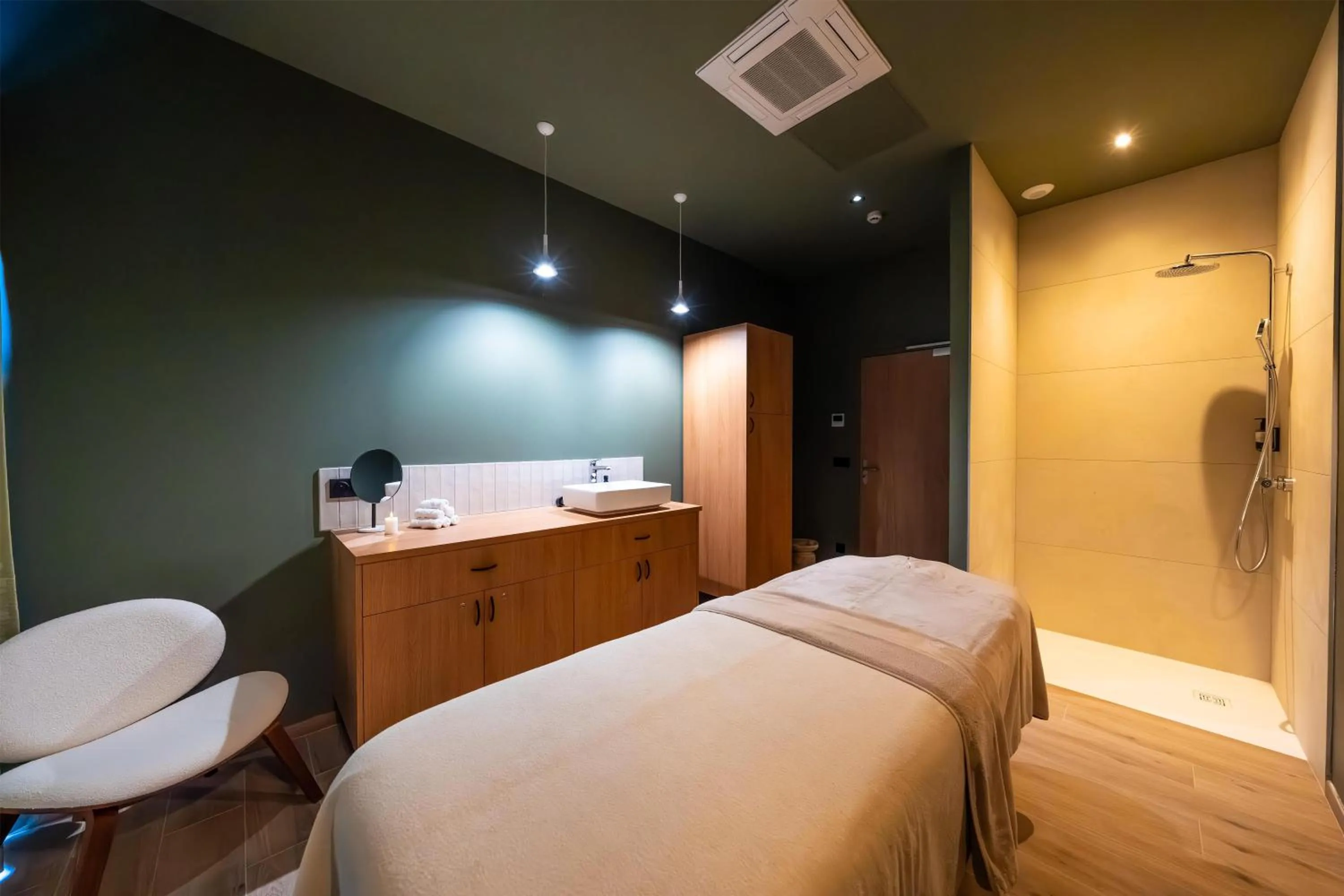 Spa and wellness centre/facilities in Best Western Premier Clos Syrah Hotel & Spa