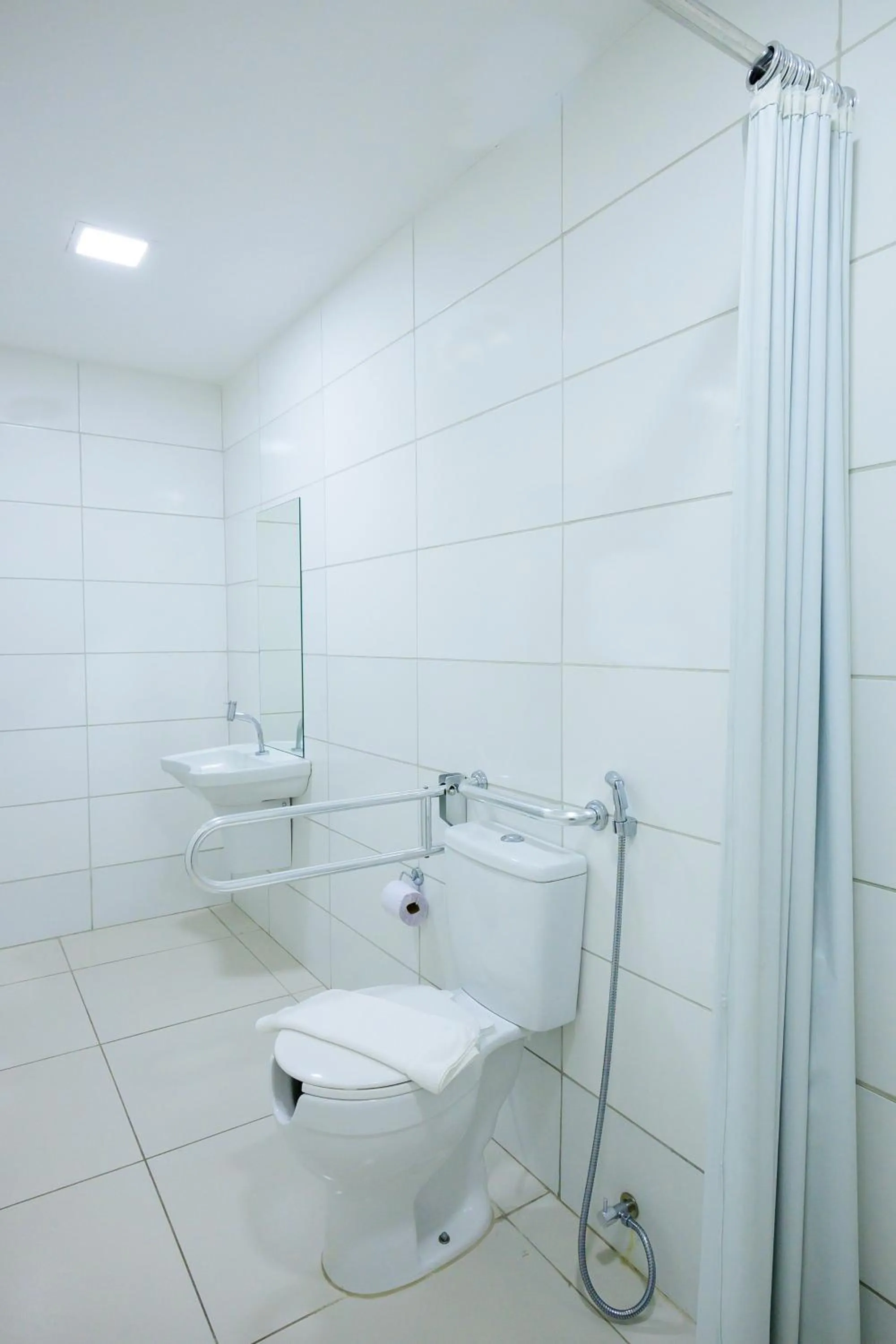 Bathroom in Nordeste Palace Hotel - Fortaleza