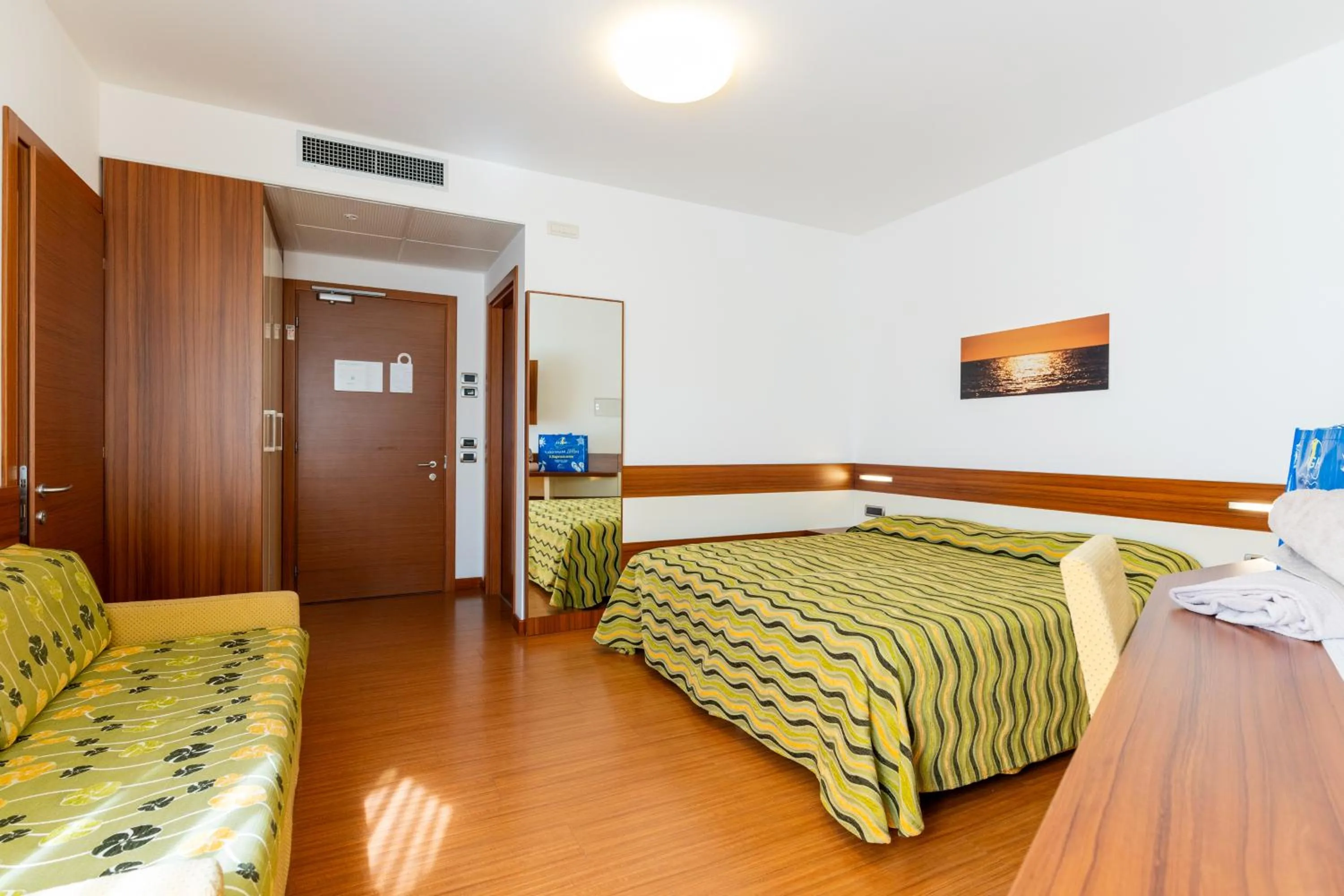 Bed in Hotel Maregolf