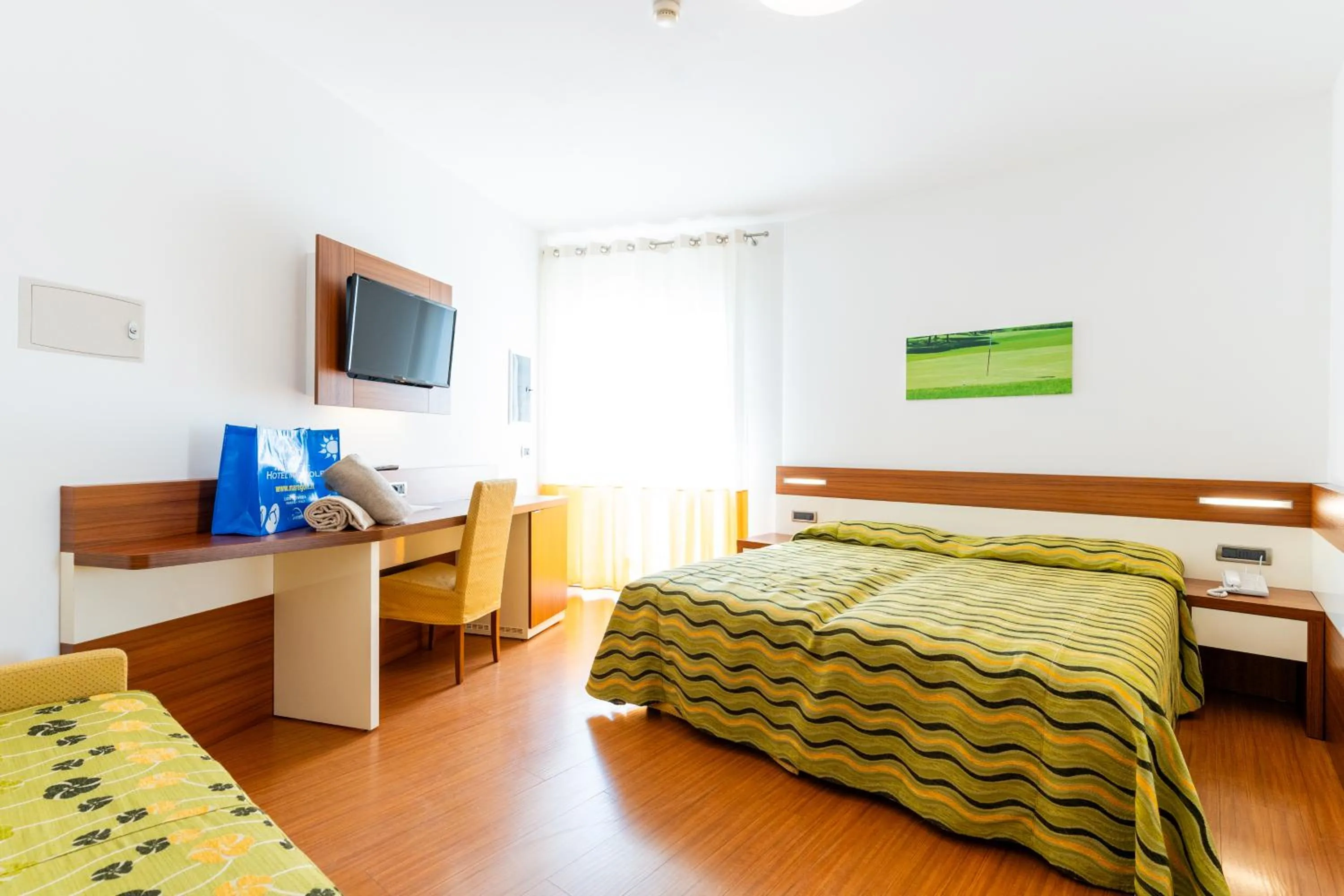 Bed in Hotel Maregolf