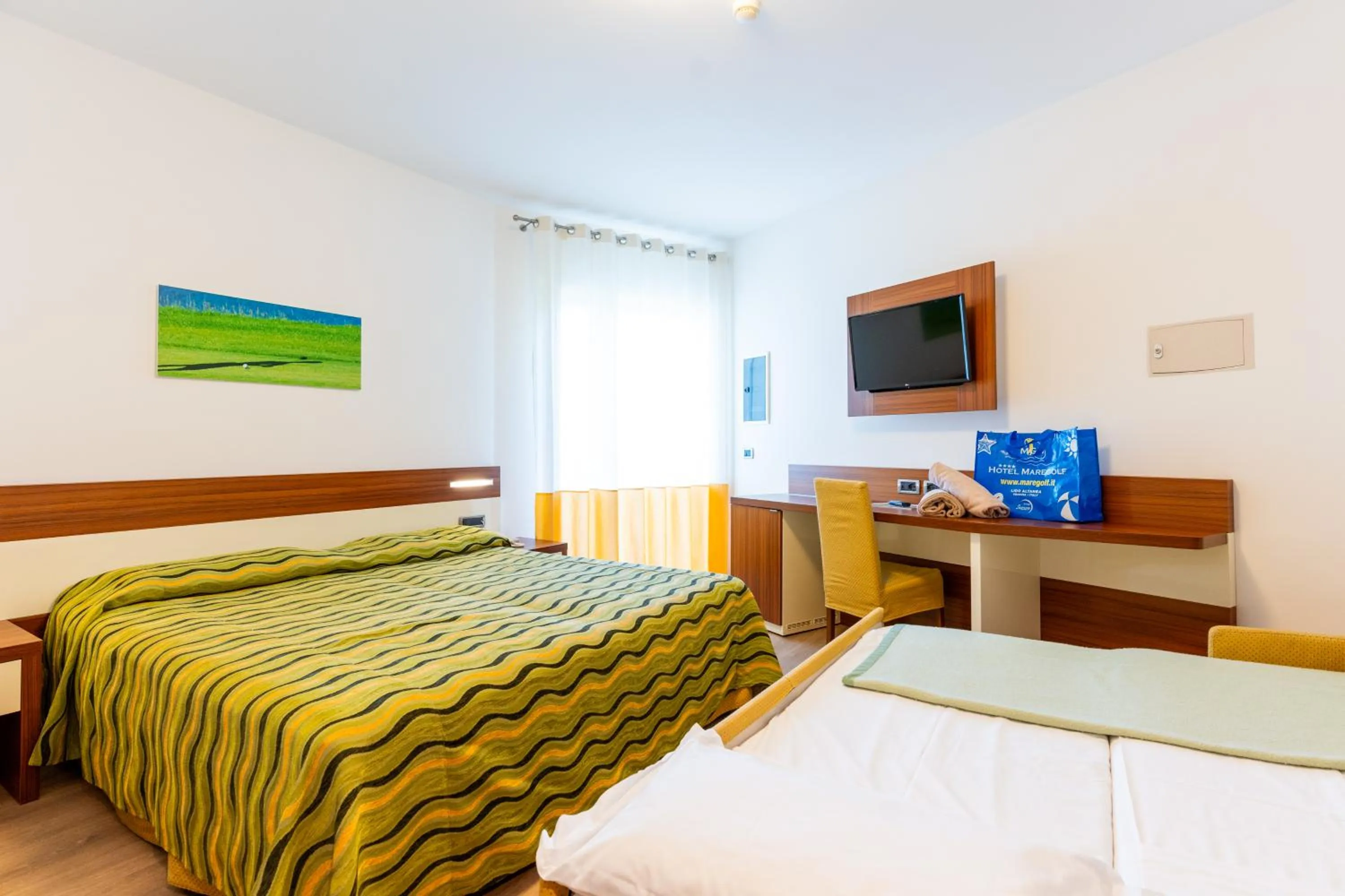 Bed in Hotel Maregolf