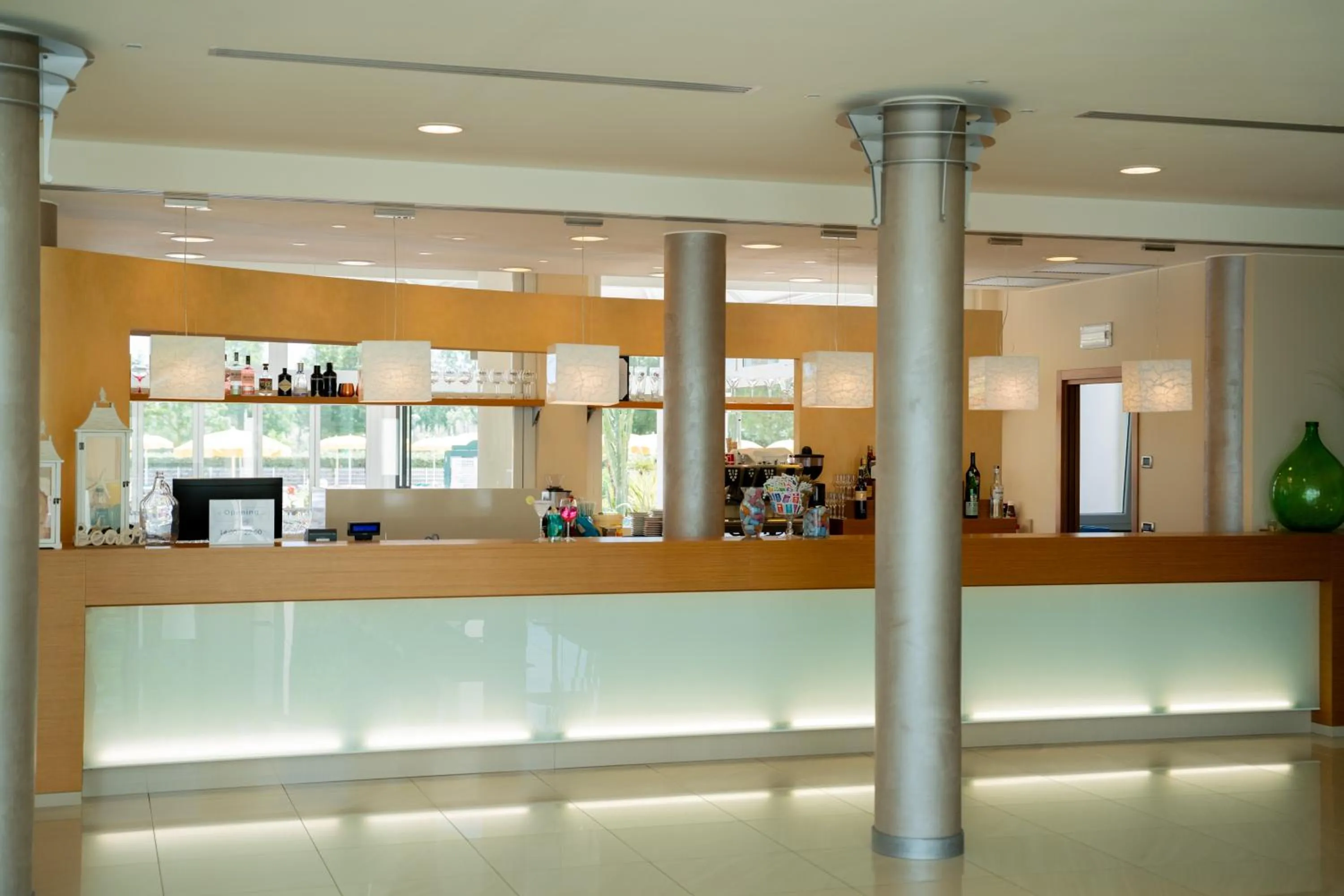 Lounge or bar in Hotel Maregolf