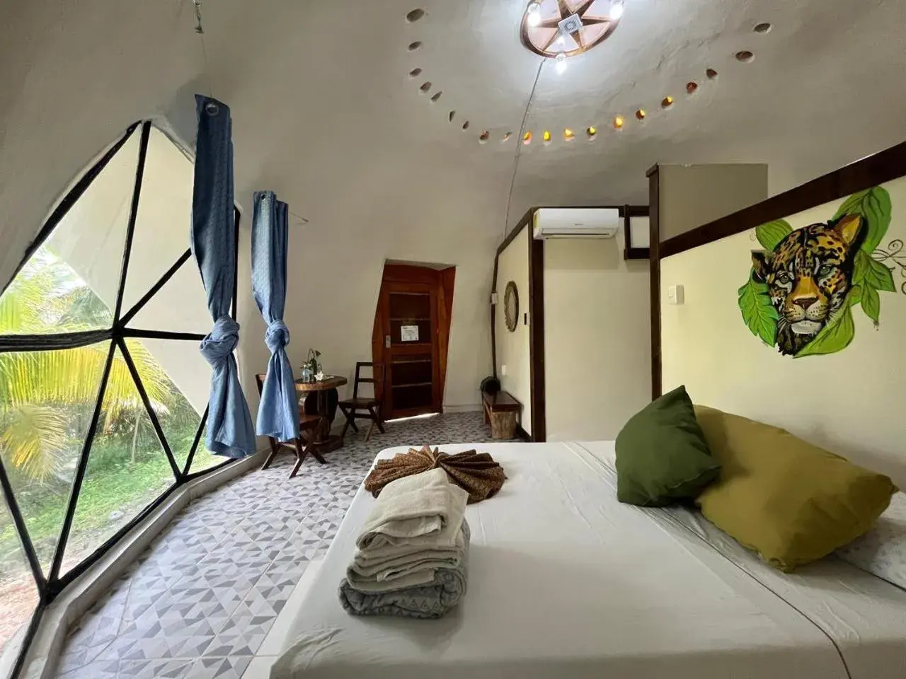 Triple Room in Cayuco Maya Triple Room in Cayuco Maya