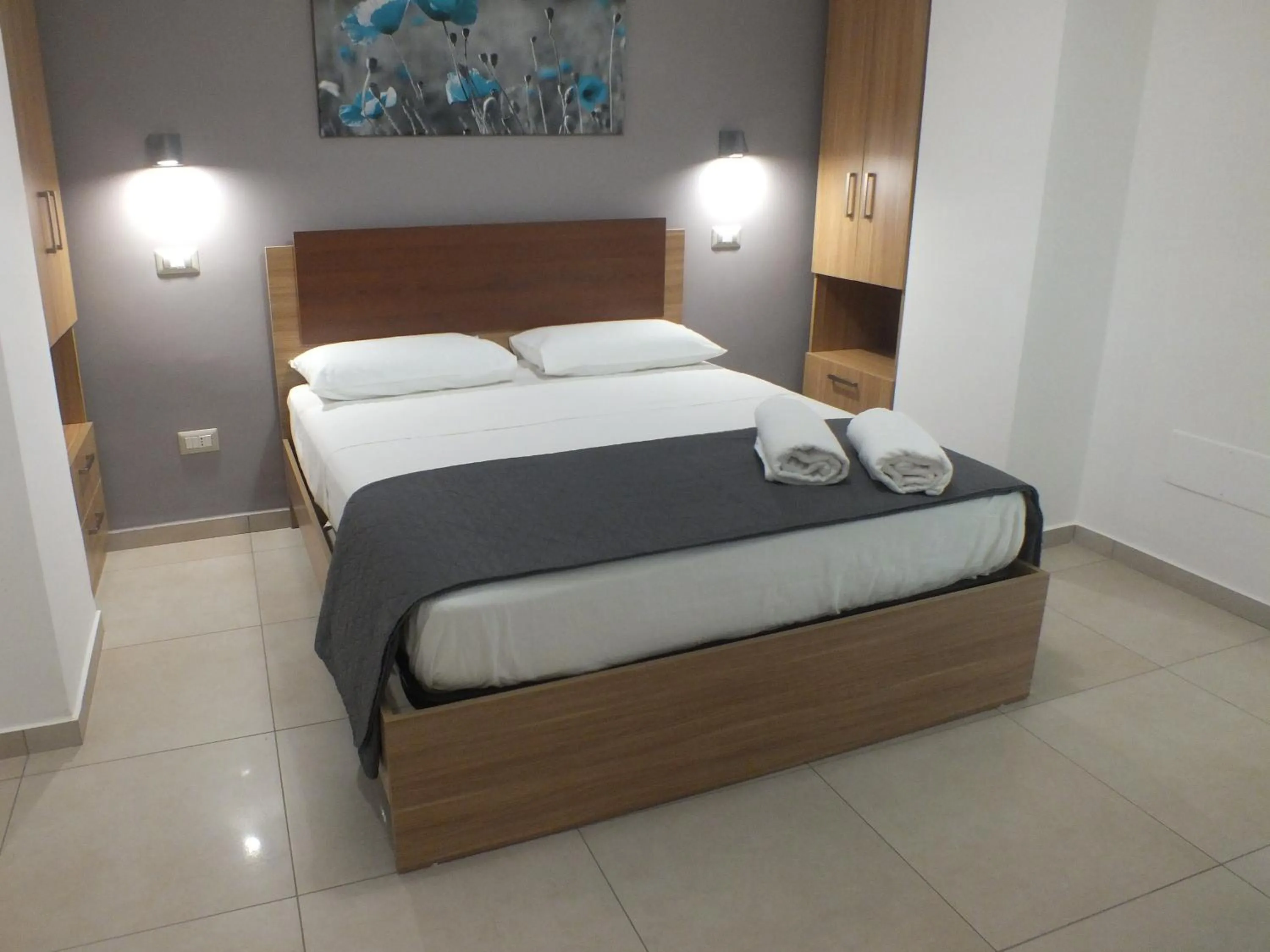 Bedroom, Bed in VITRUVIO home