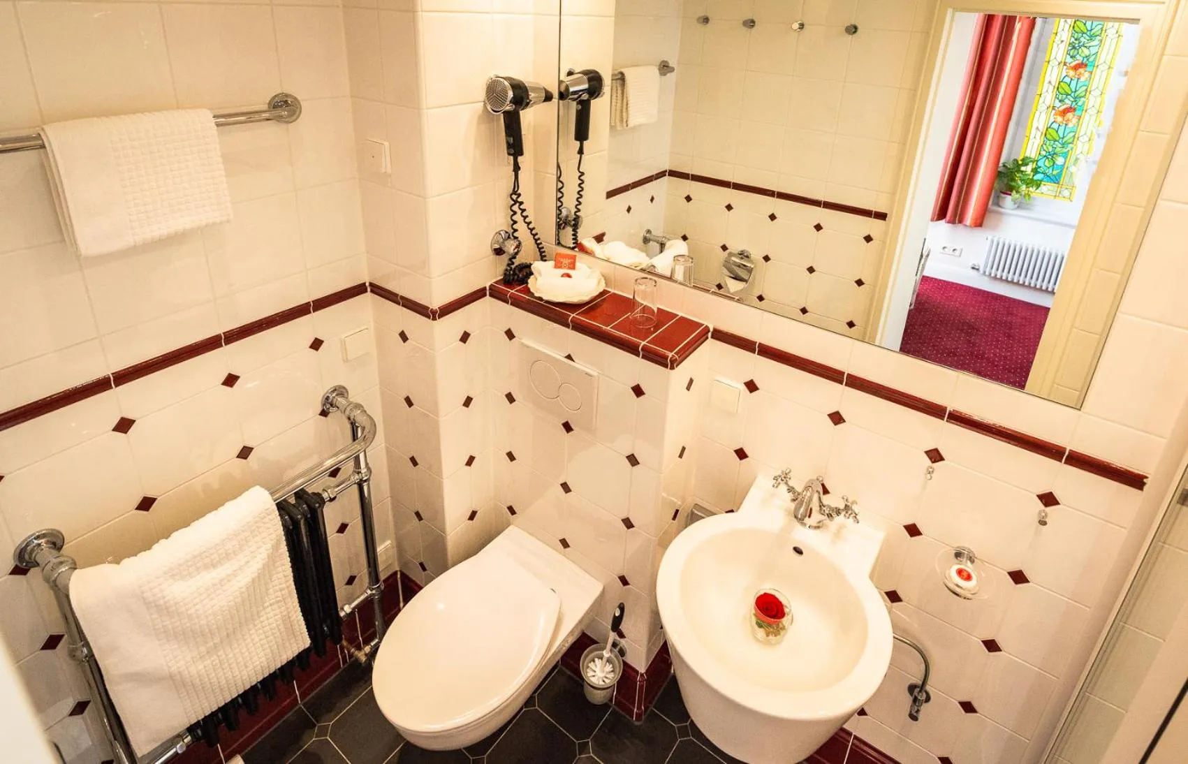 Shower in Hotel Seeufer