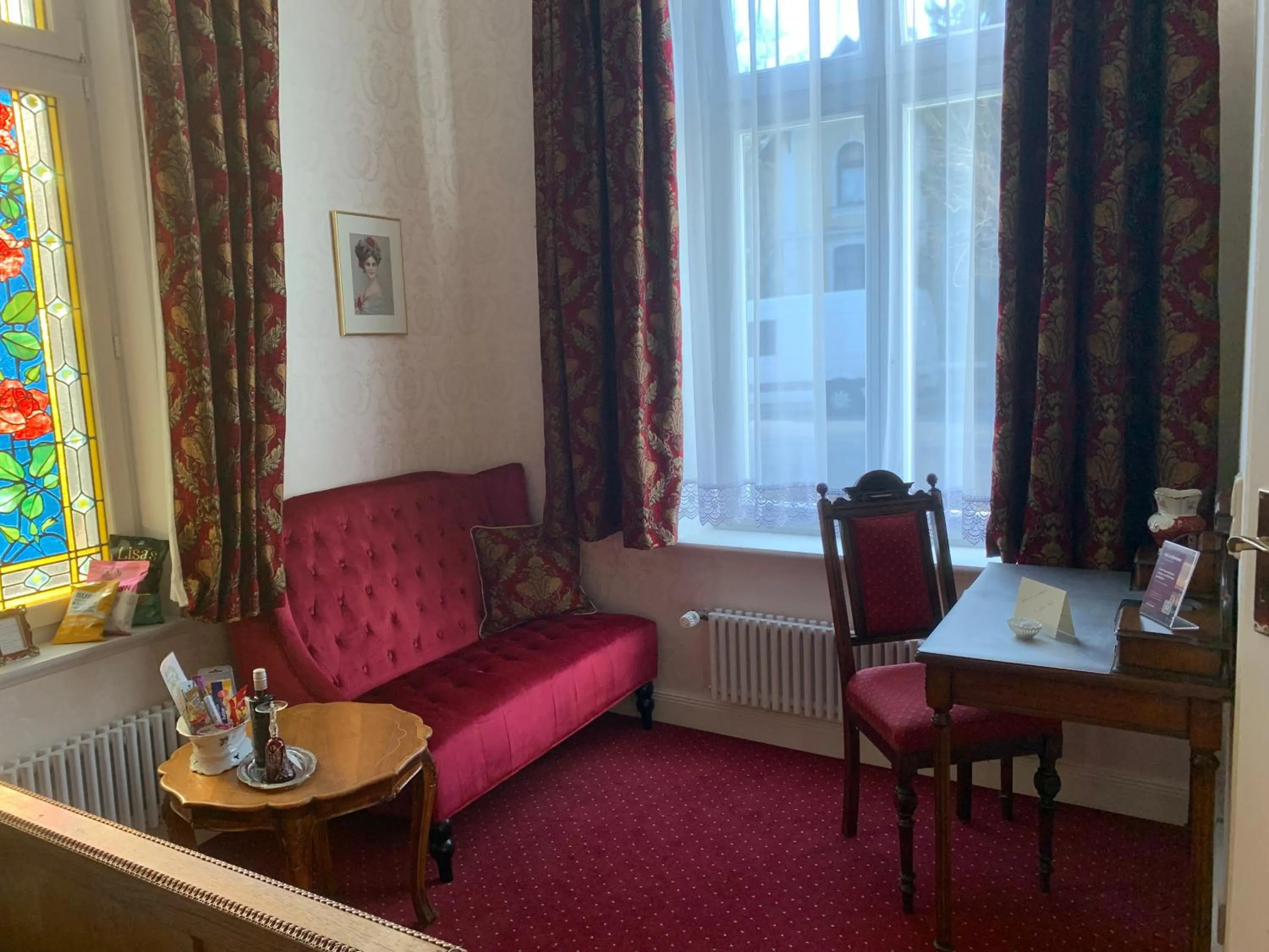 Photo of the whole room in Hotel Seeufer