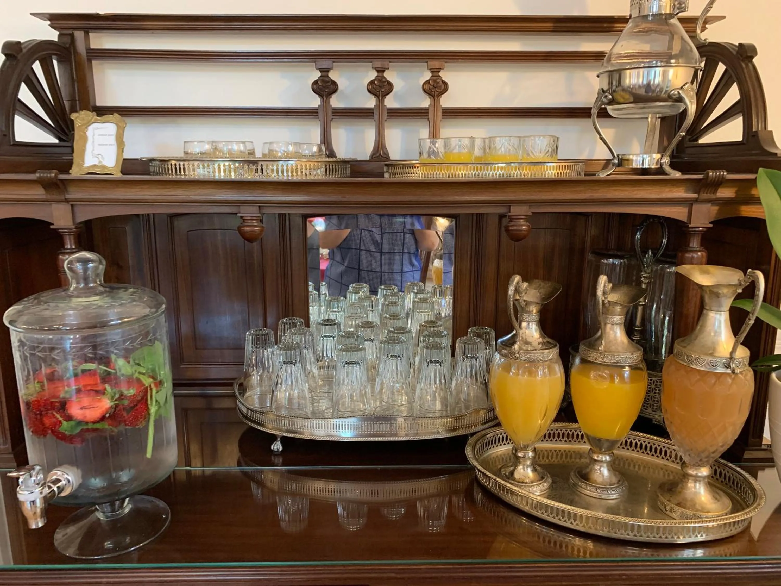 Food and drinks in Hotel Seeufer