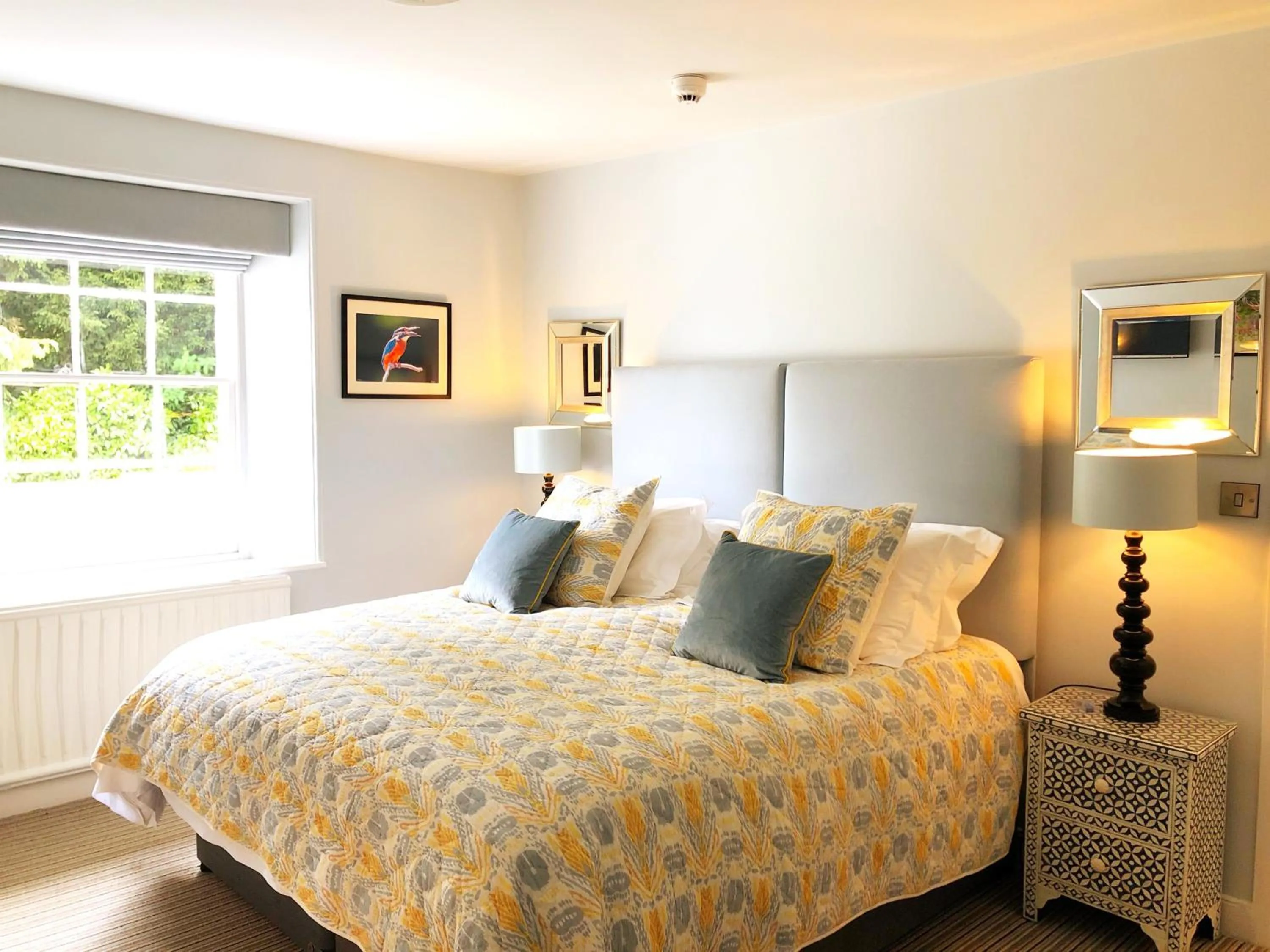 Bed in The Red Lion Hotel