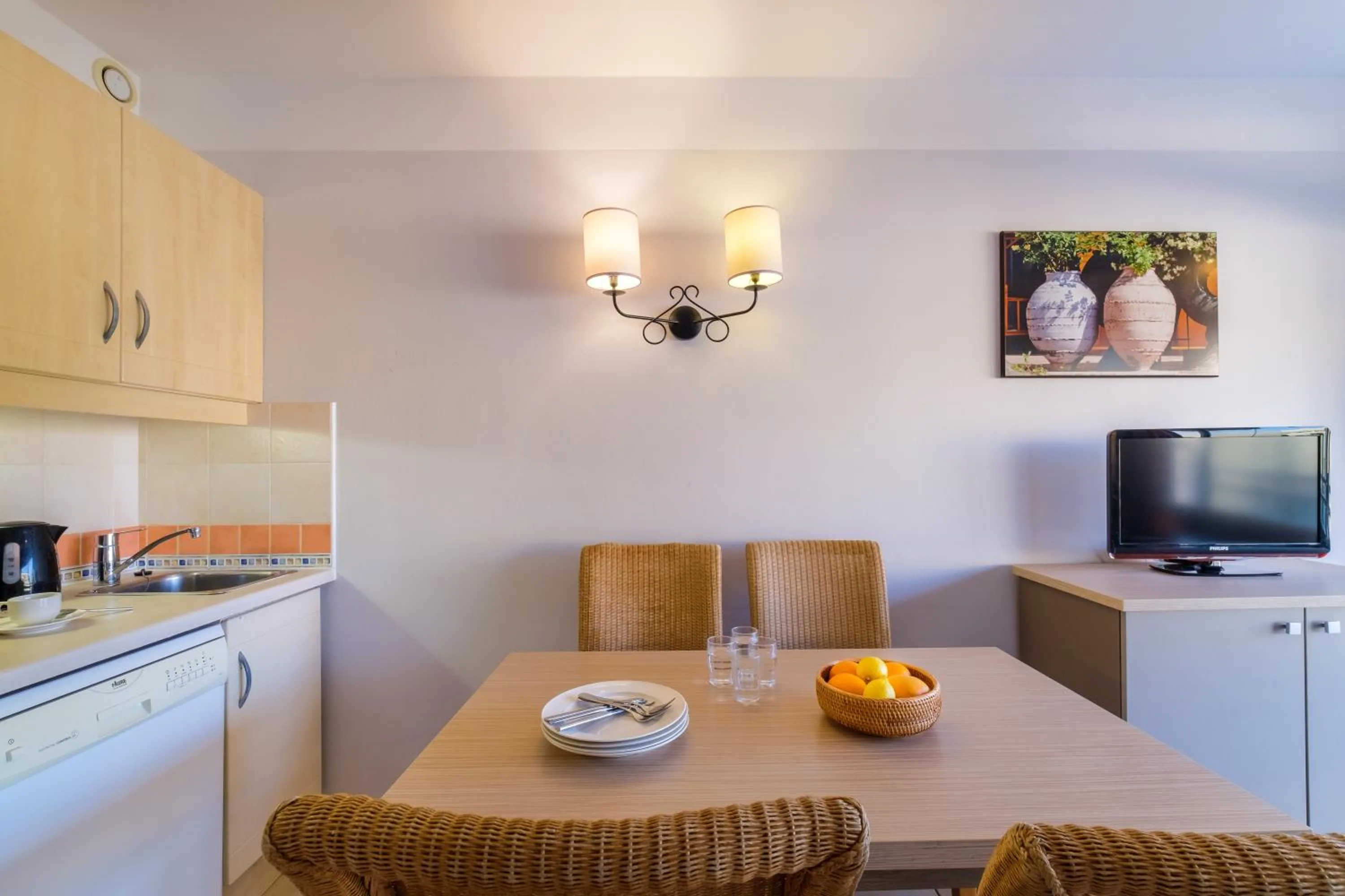 TV and multimedia in Résidence Pierre & Vacances Heliotel Marine