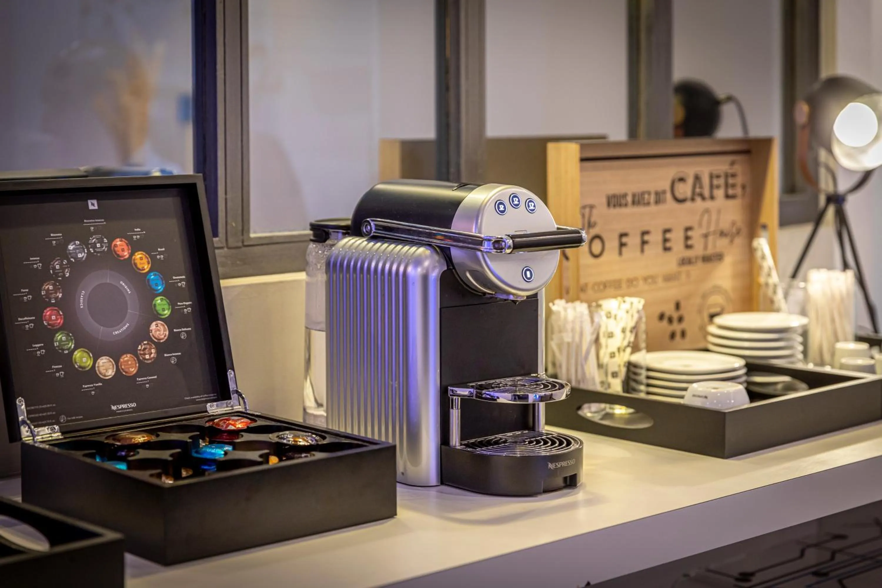 Coffee/tea facilities in Mercure Paris Malakoff Parc des Expositions