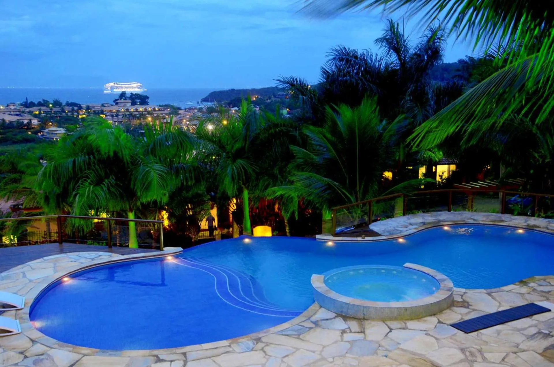 Pool view in Pousada Pelicano