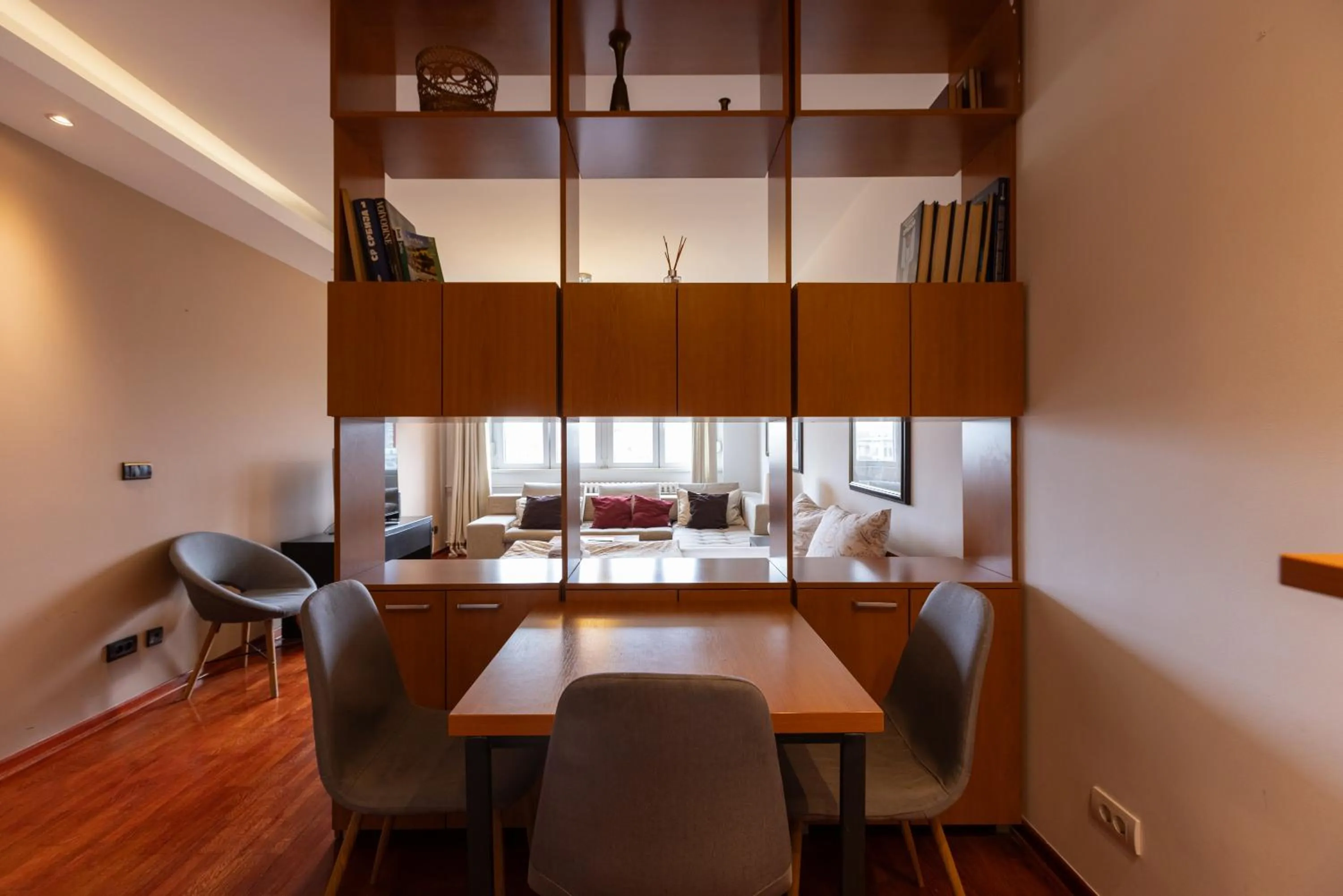 Seating area in Central Park Apartments