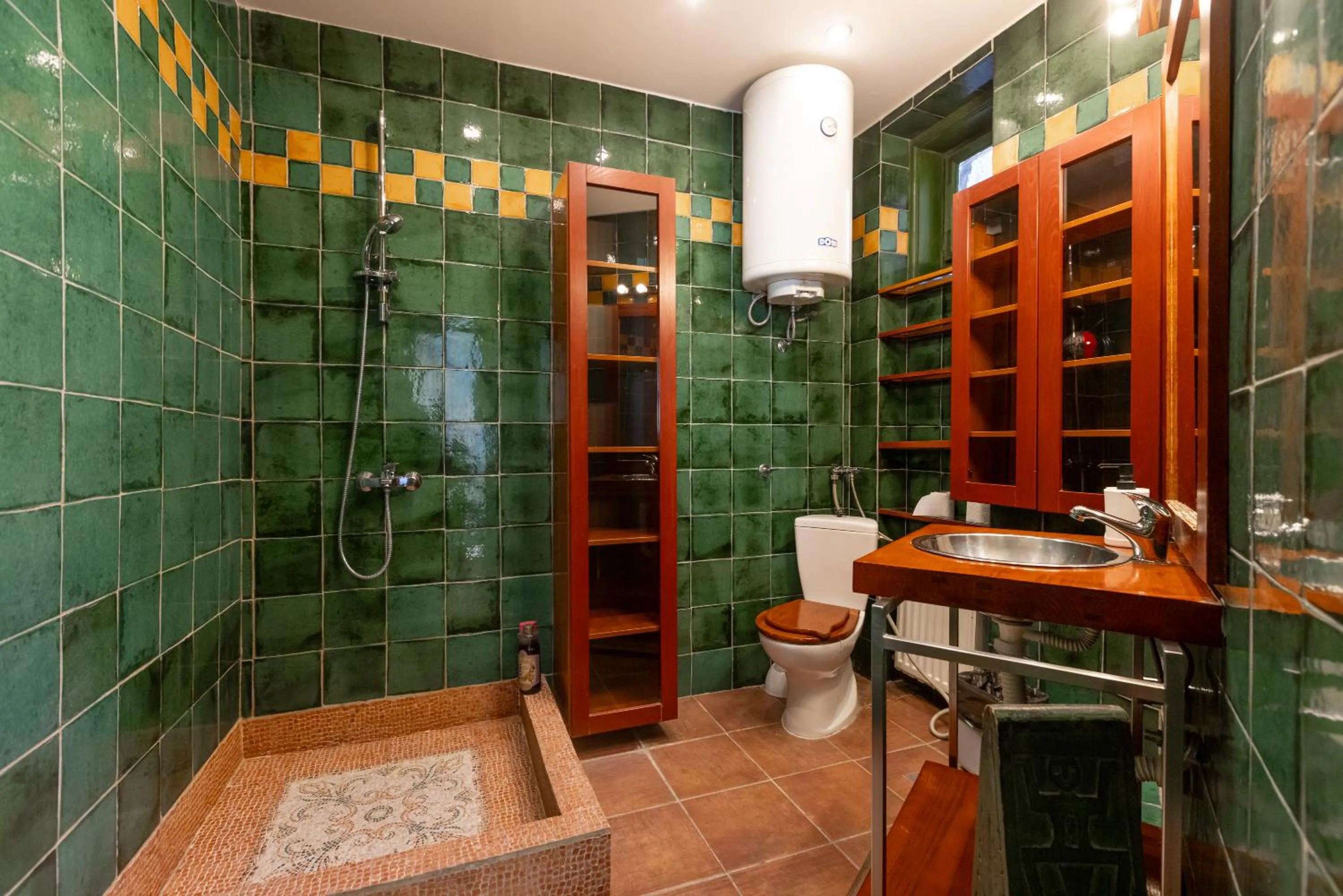 Bathroom in Central Park Apartments
