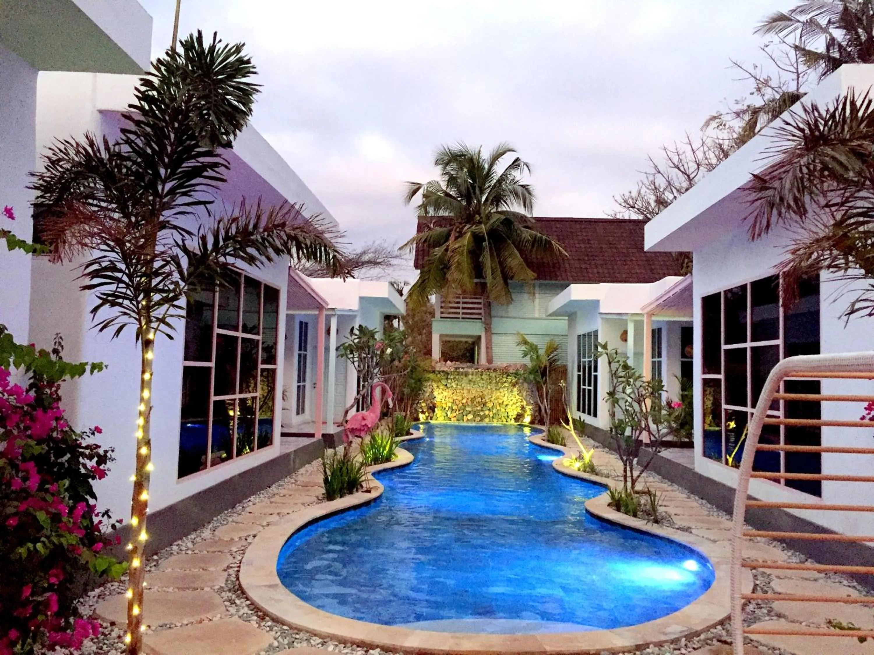 Swimming pool in Flamingo