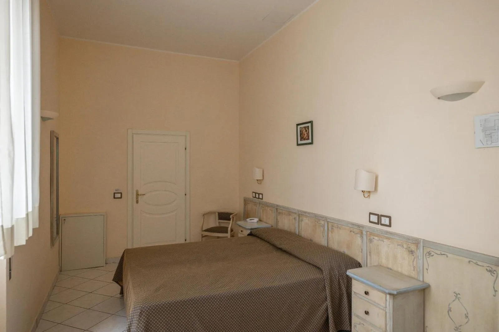 Bed in Villa Santa Margherita - Albergo