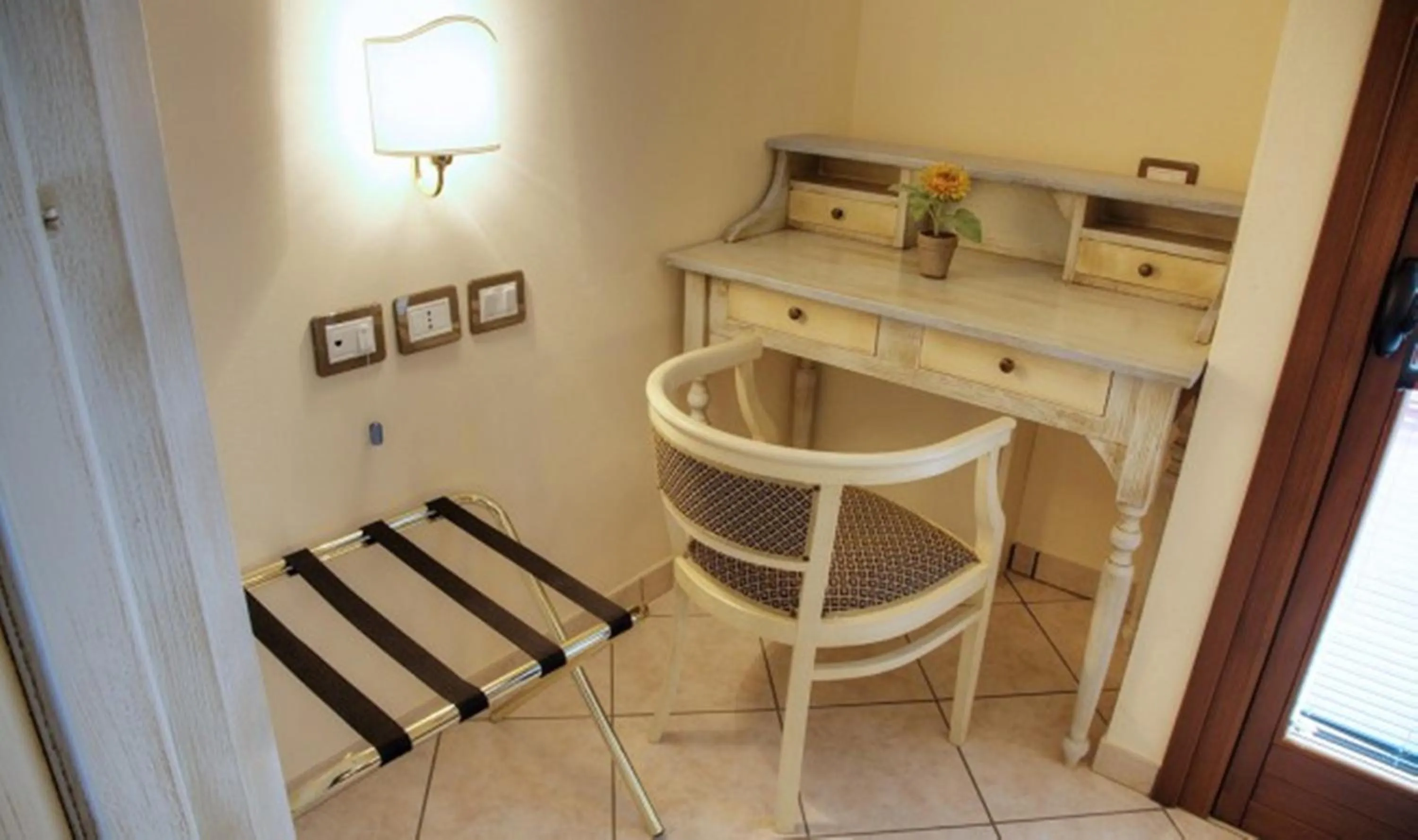 Decorative detail in Villa Santa Margherita - Albergo