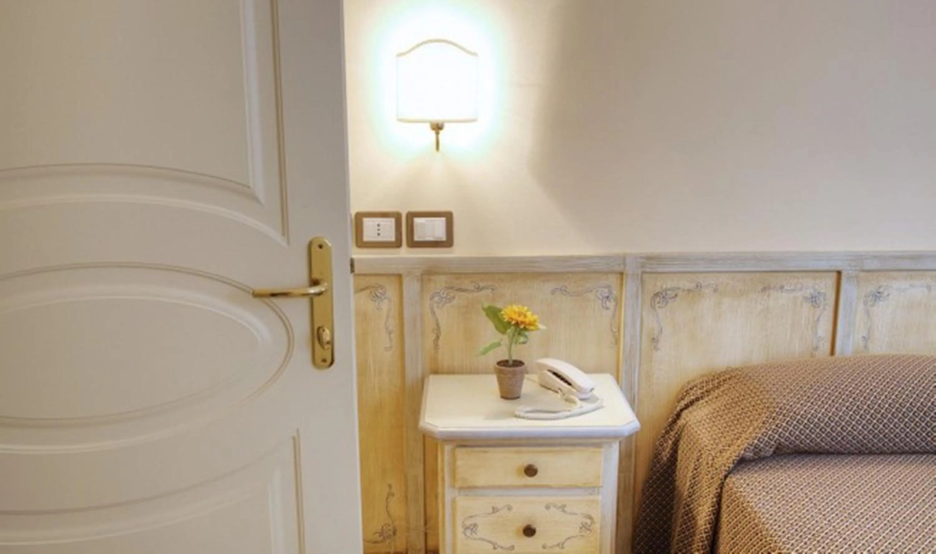 Decorative detail in Villa Santa Margherita - Albergo