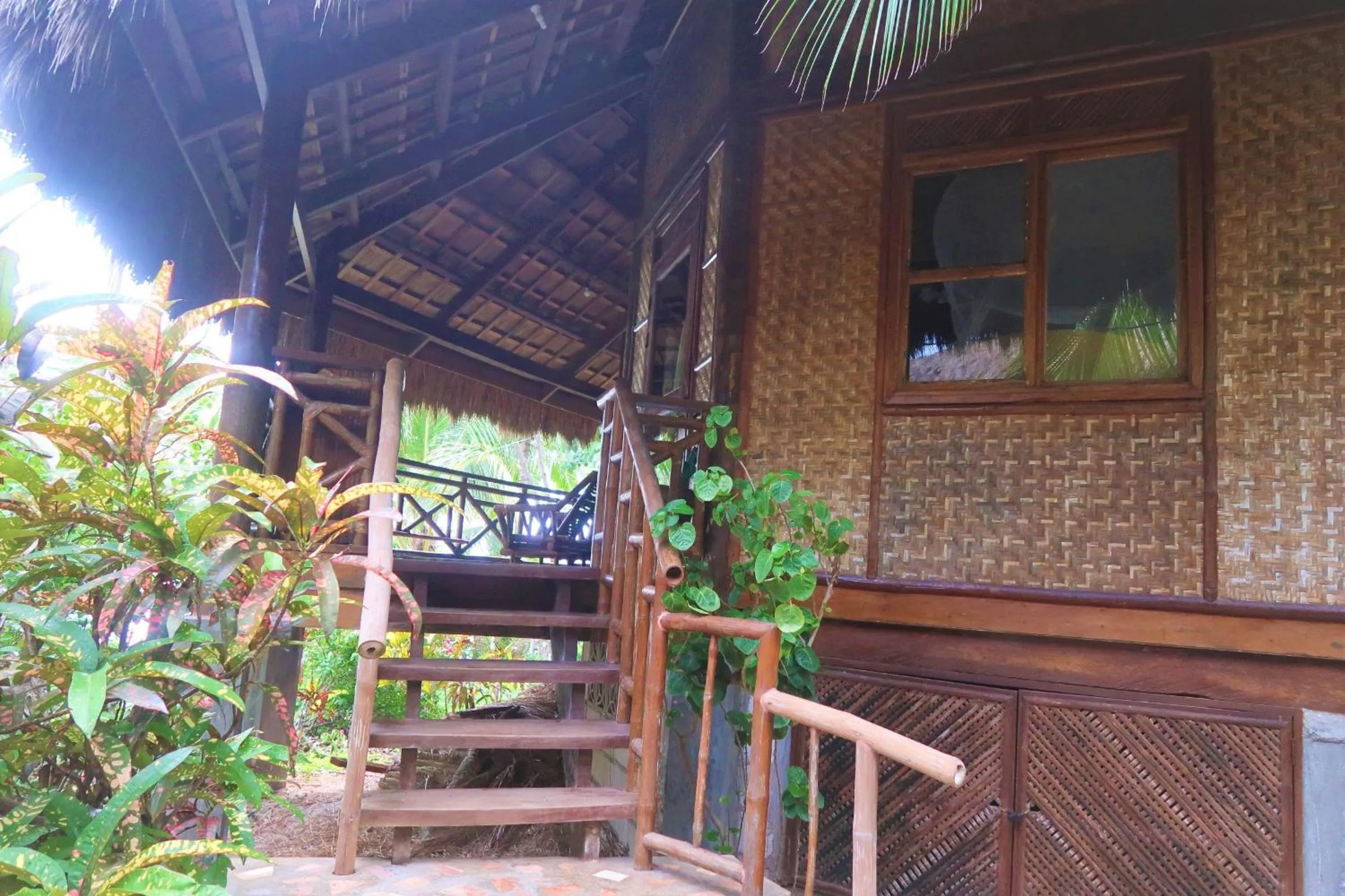 VILLA MARMARINE BEACH RESORT & RESTAURANT