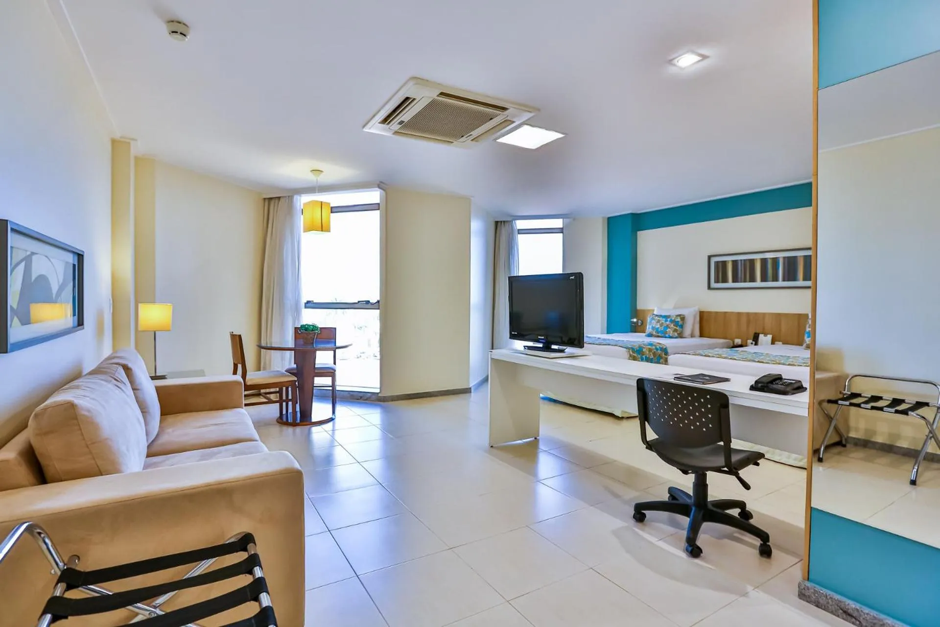 hair dresser in Nobile Suites Del Rio - Petrolina