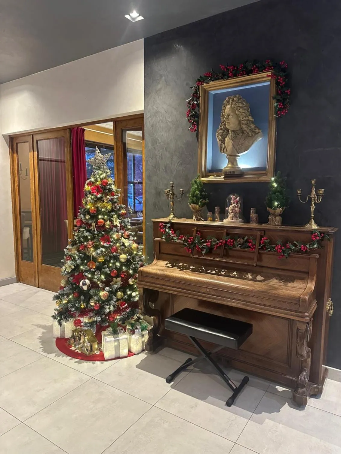 Decorative detail in Hotel Vauban Briançon Serre Chevalier
