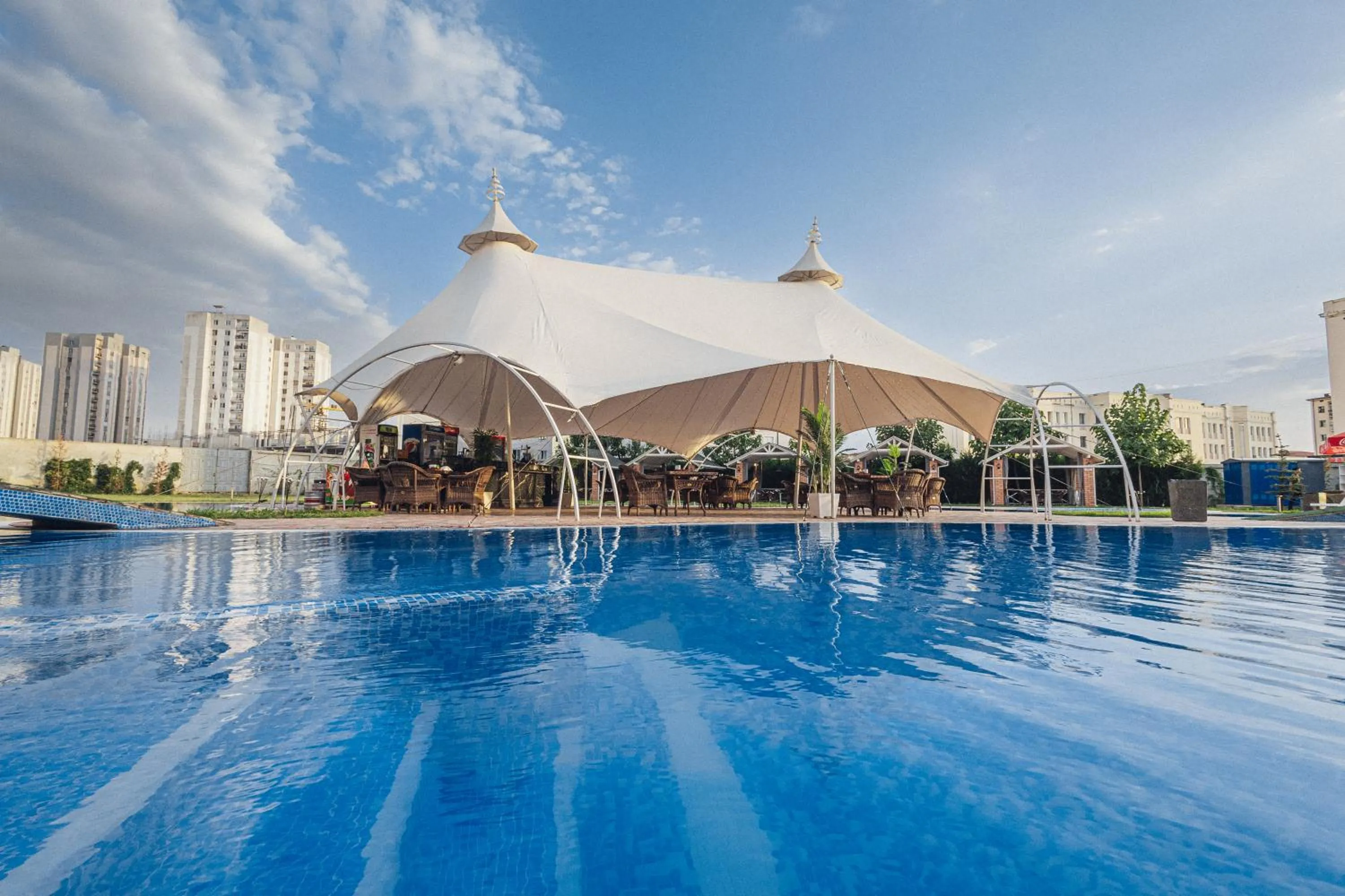Swimming pool in Grand Fergana Hotel