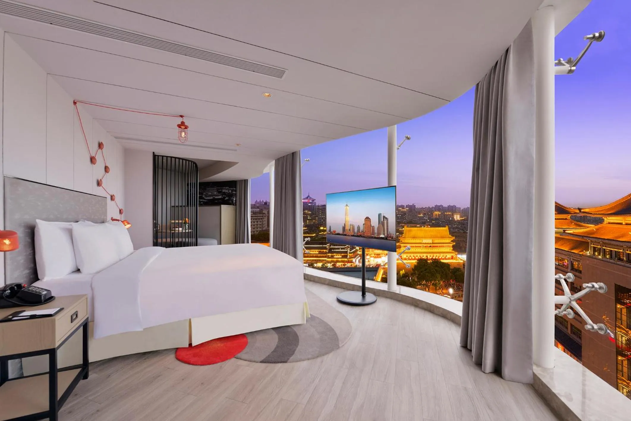 Bed in Jinmao Hotel Xi'an Downtown