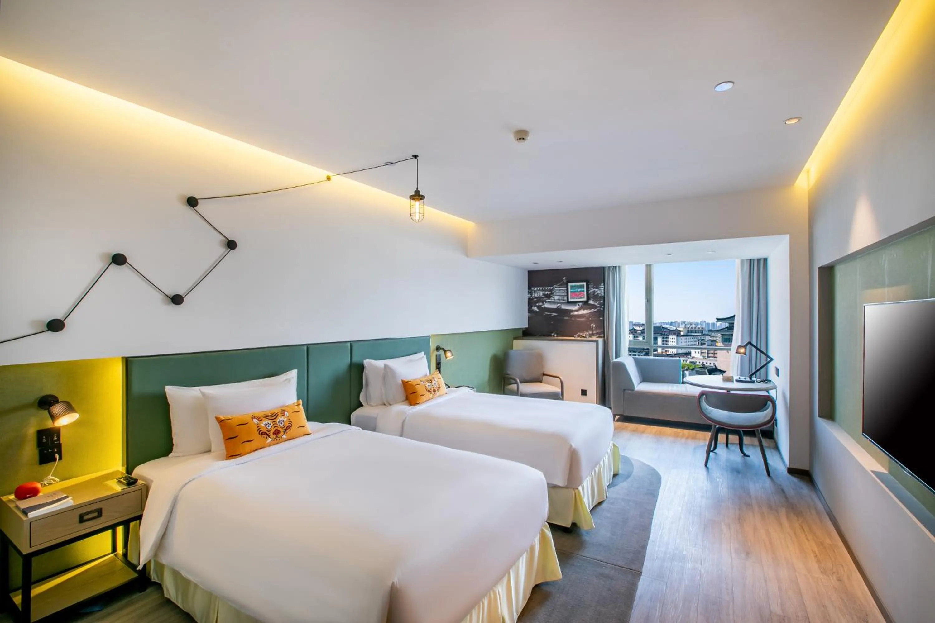 Bed in Jinmao Hotel Xi'an Downtown