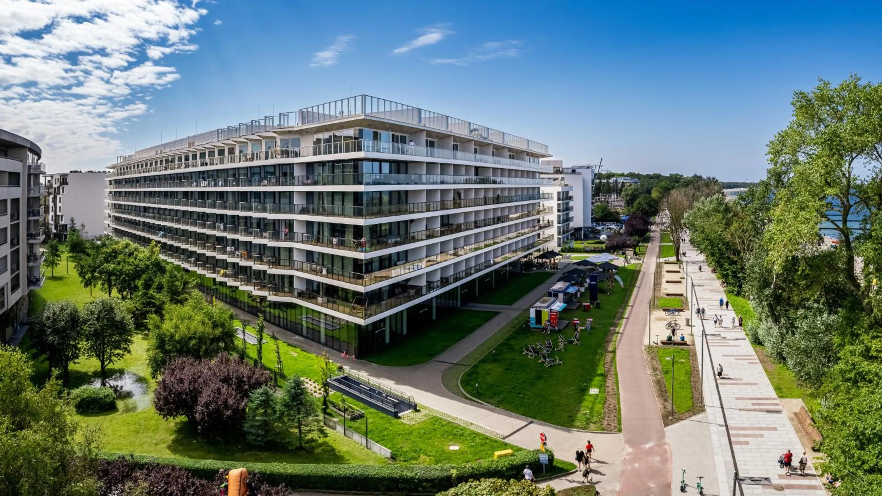 Property building in Seaside Kołobrzeg, Sun & Snow