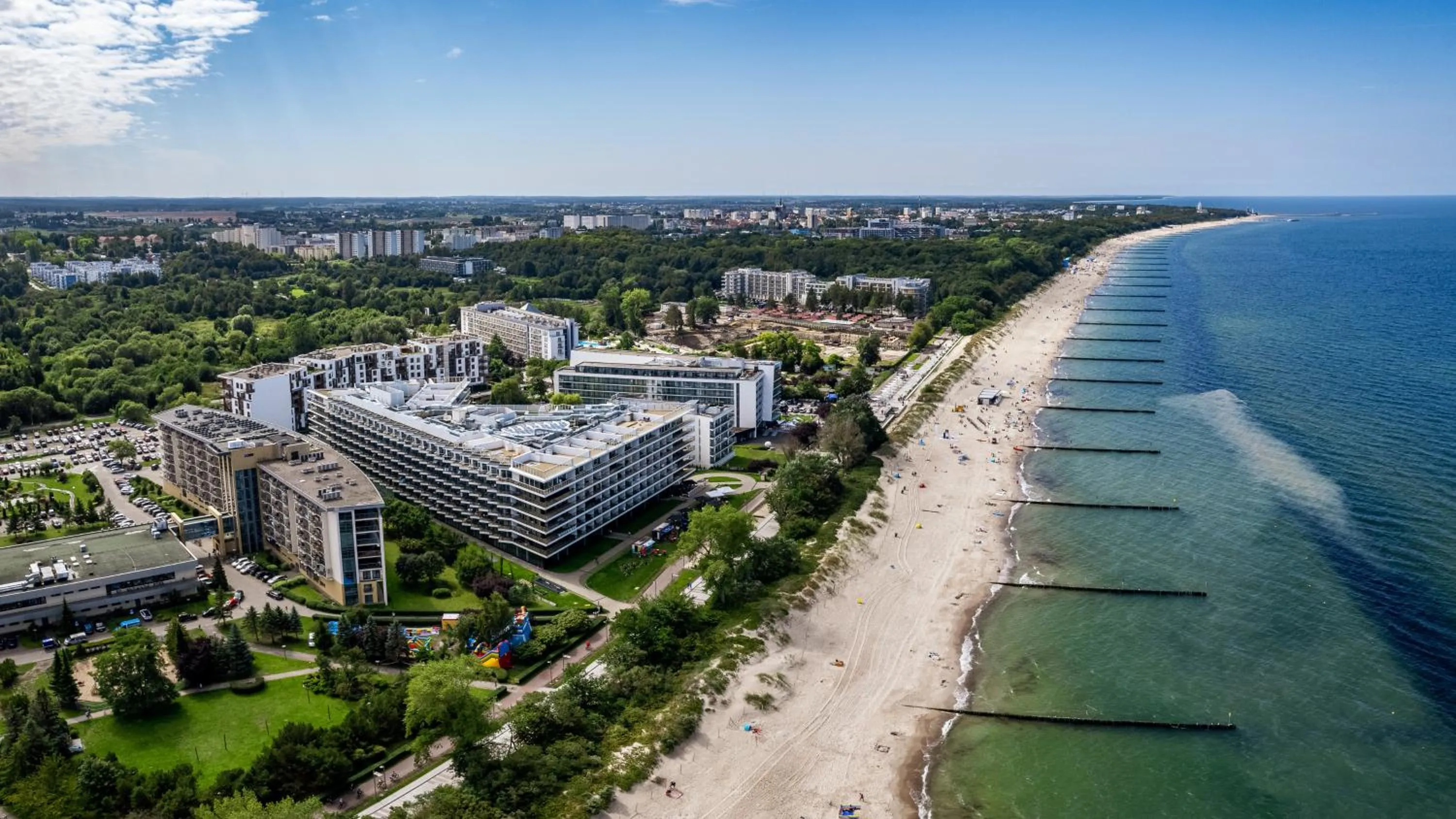 Property building in Seaside Kołobrzeg, Sun & Snow