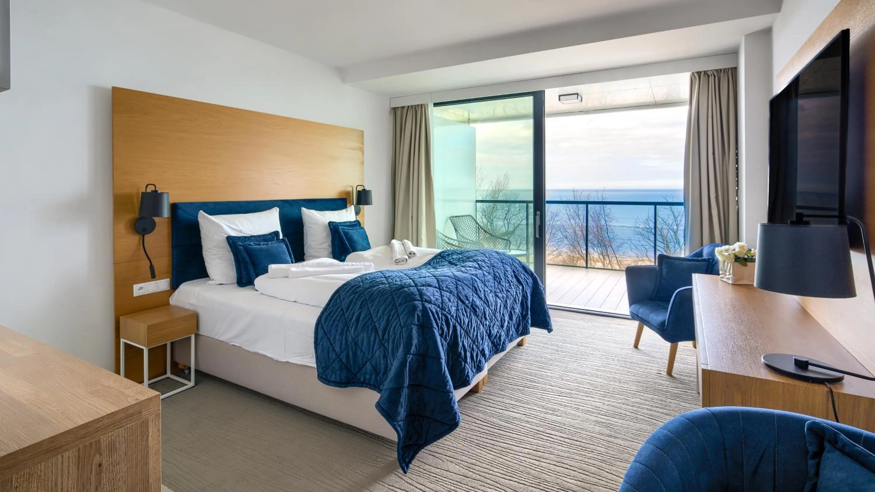 Bed in Seaside Kołobrzeg, Sun & Snow