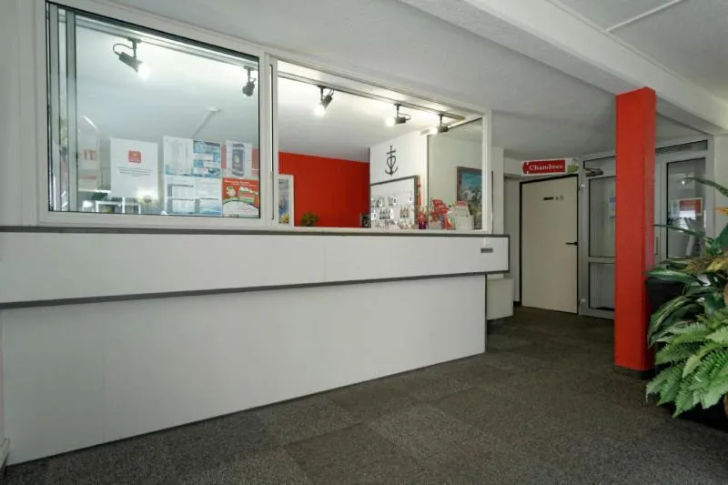 Lobby or reception in Fasthotel Tarbes Séméac - Un hôtel FH Confort