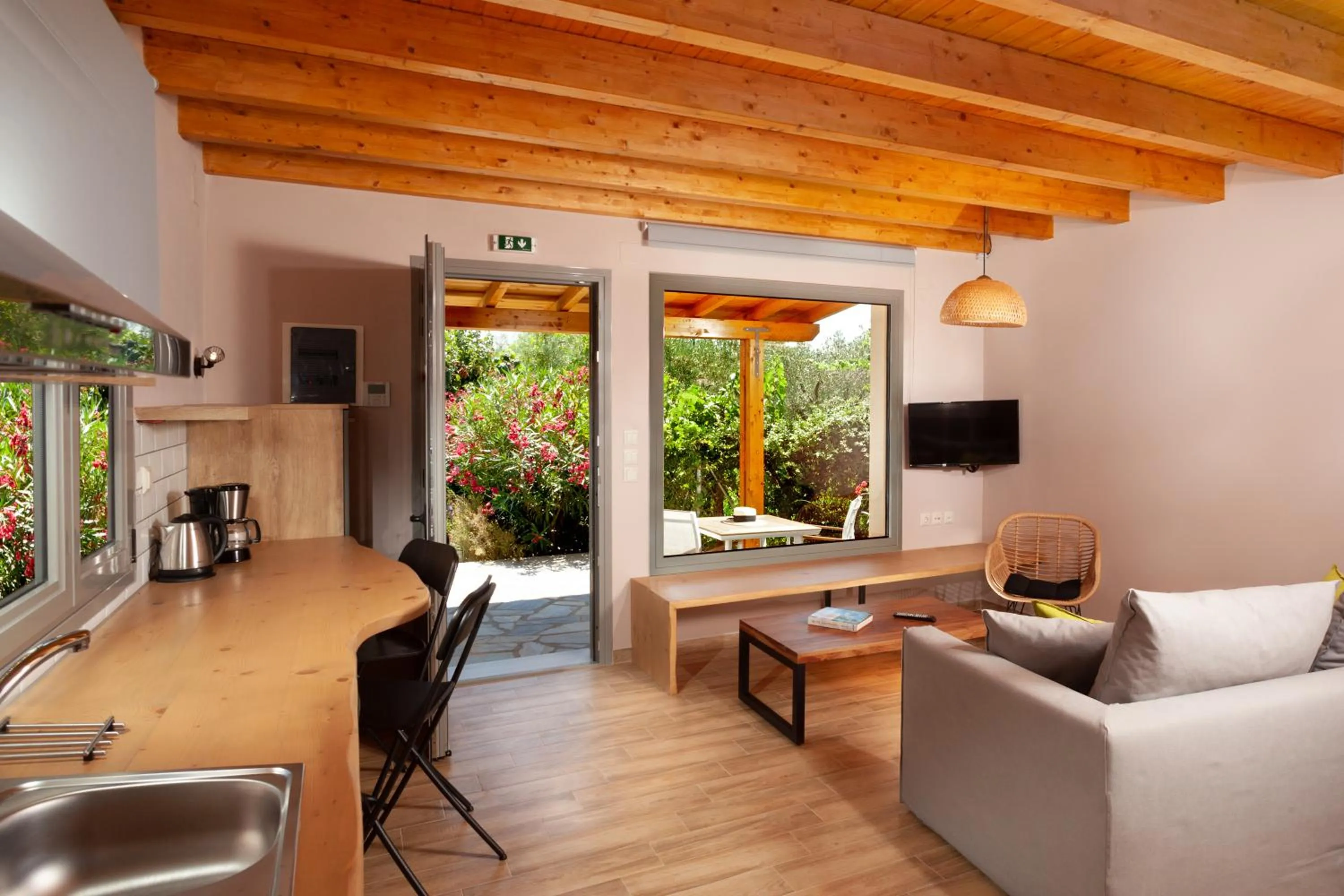 One-Bedroom Cottage - 5 in Elite Cottages