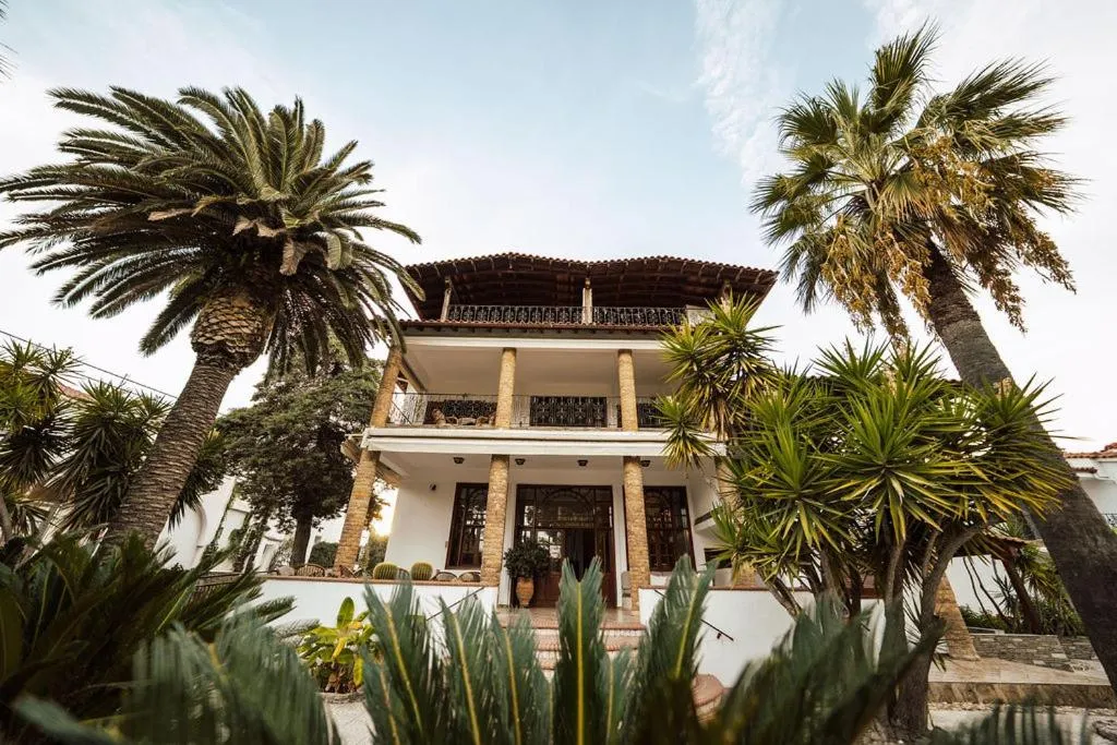 Property building in Hotel Pilalidis