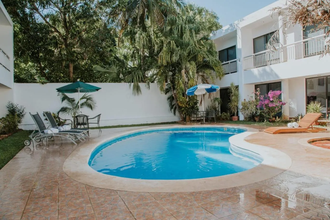 Swimming pool in Hotel Holly