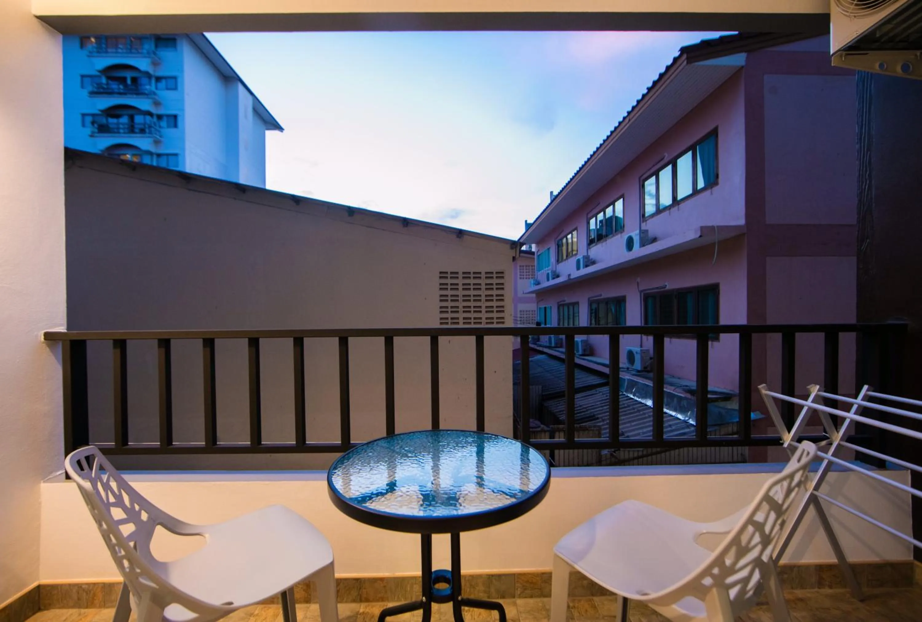 Balcony/Terrace in Nalanta Hotel Pattaya