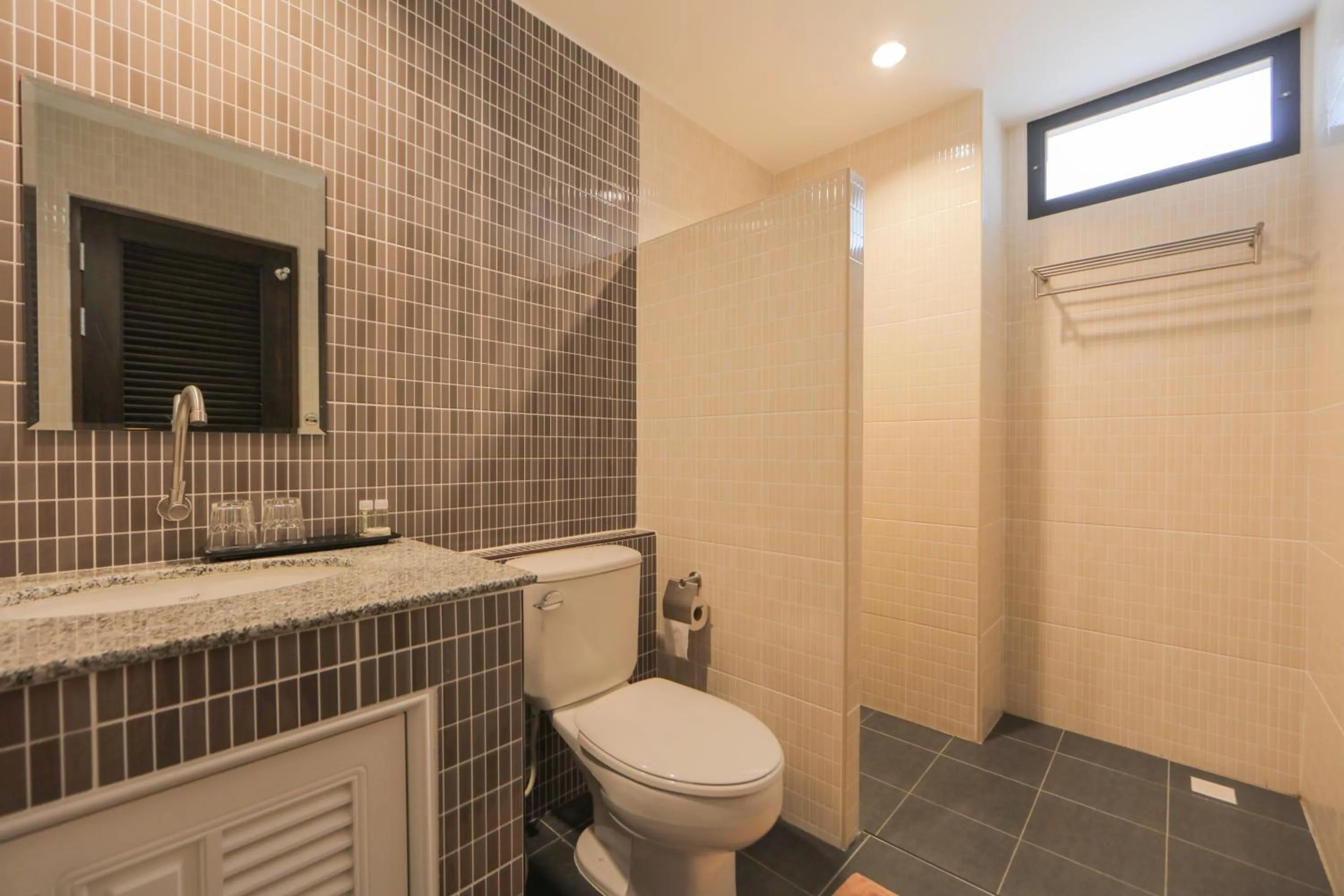 Bathroom in Nalanta Hotel Pattaya