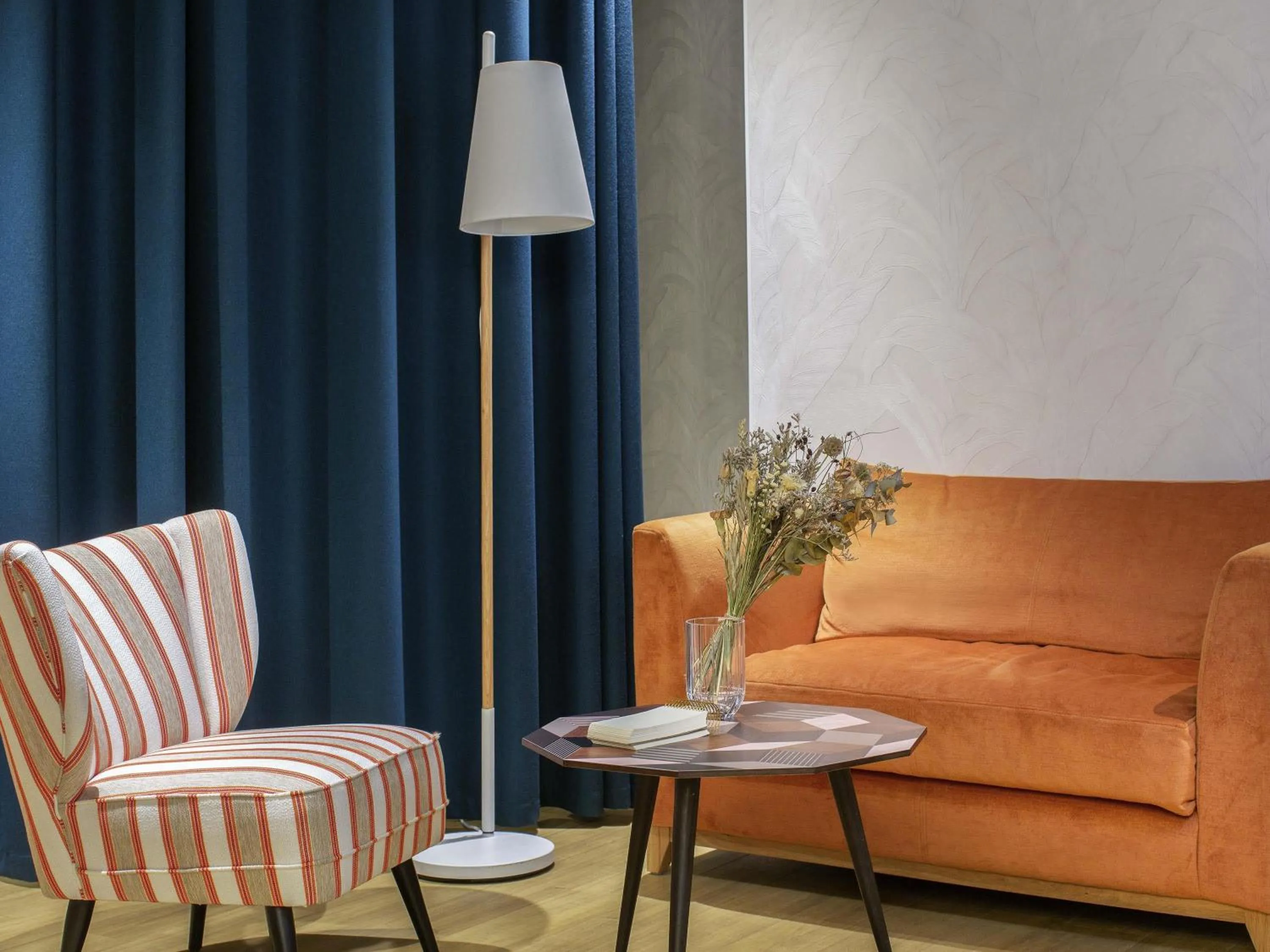 Other in Hôtel Mercure Paris Centre Gare Montparnasse