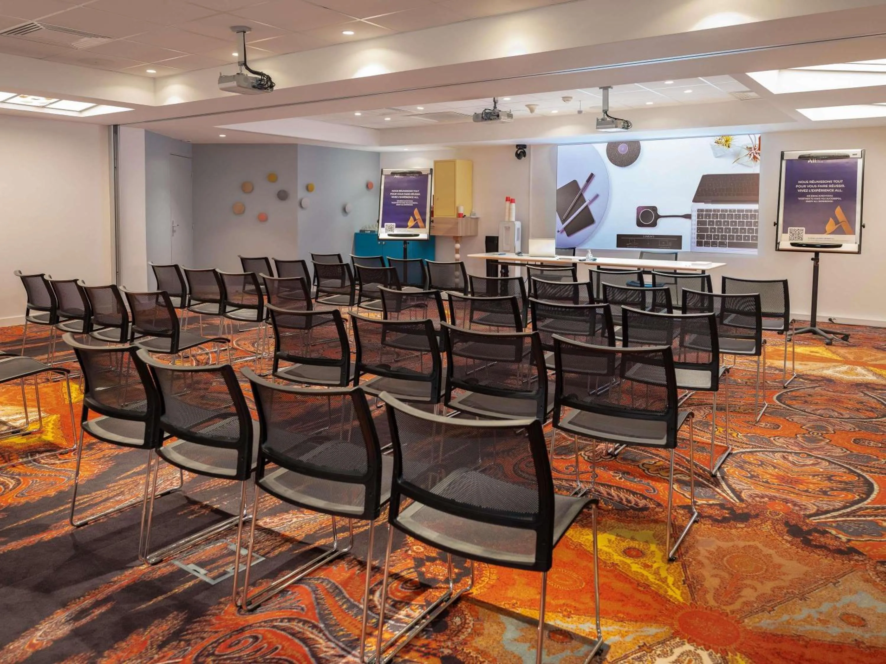 Meeting/conference room in Hôtel Mercure Paris Centre Gare Montparnasse