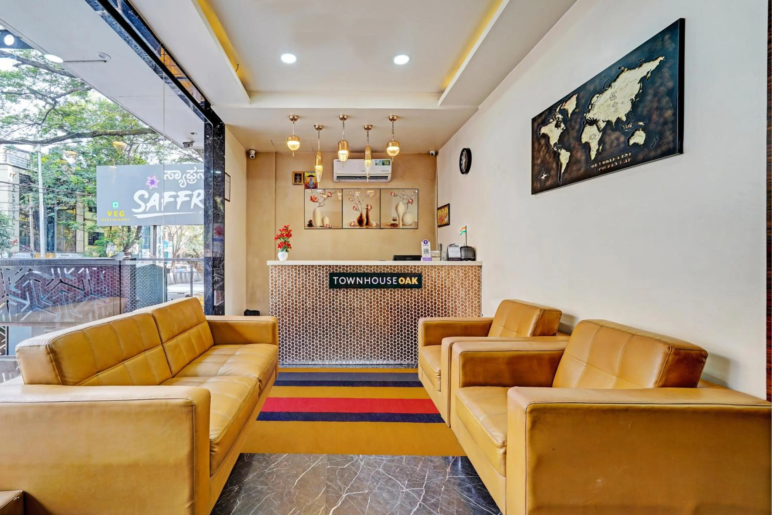 Lobby or reception in Super Townhouse OAK Clove Boutique Hotel Rajaji Nagar Near Lulu Mall Bengaluru